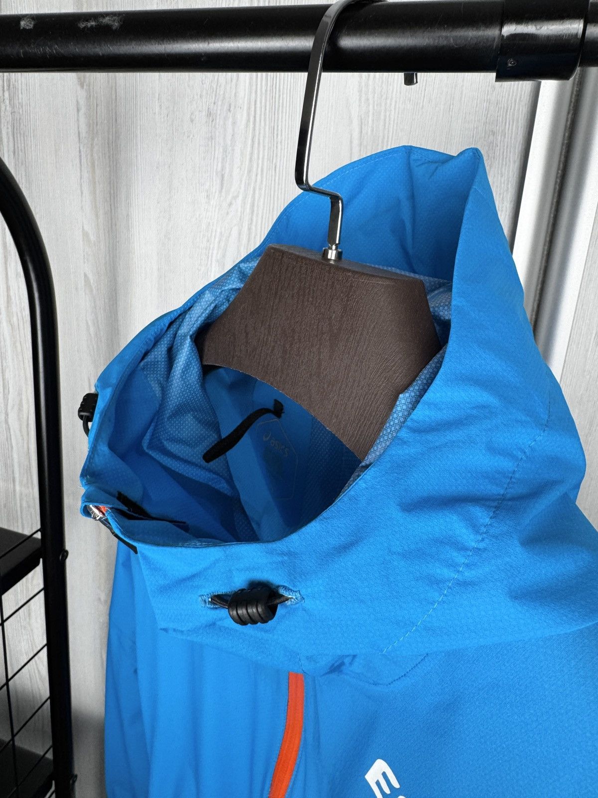 Asics Asics Team Europe Pro Elite 2019 Storm Jacket size L Size US L / EU 52-54 / 3 - 9 Thumbnail