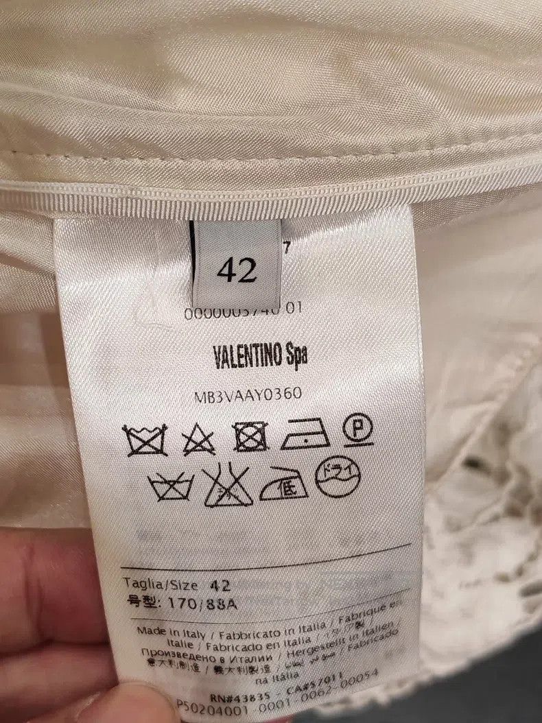 Valentino Valentino dress Size M / US 6-8 / IT 42-44 - 4 Thumbnail
