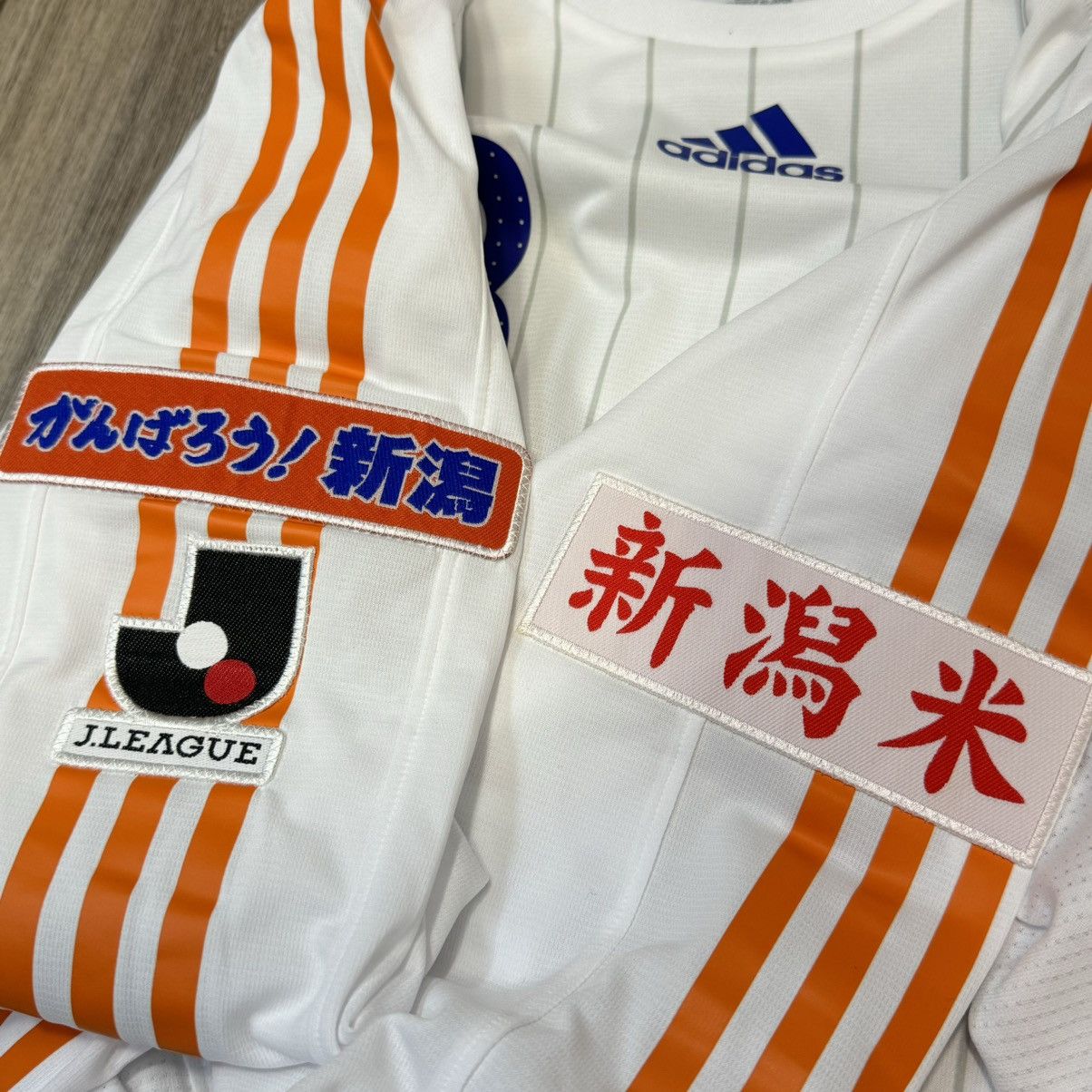 Adidas × Japanese Brand Albirex Niigata 08/09 player issue L/S away #8 Augusto Size US M / EU 48-50 / 2 - 6 Thumbnail