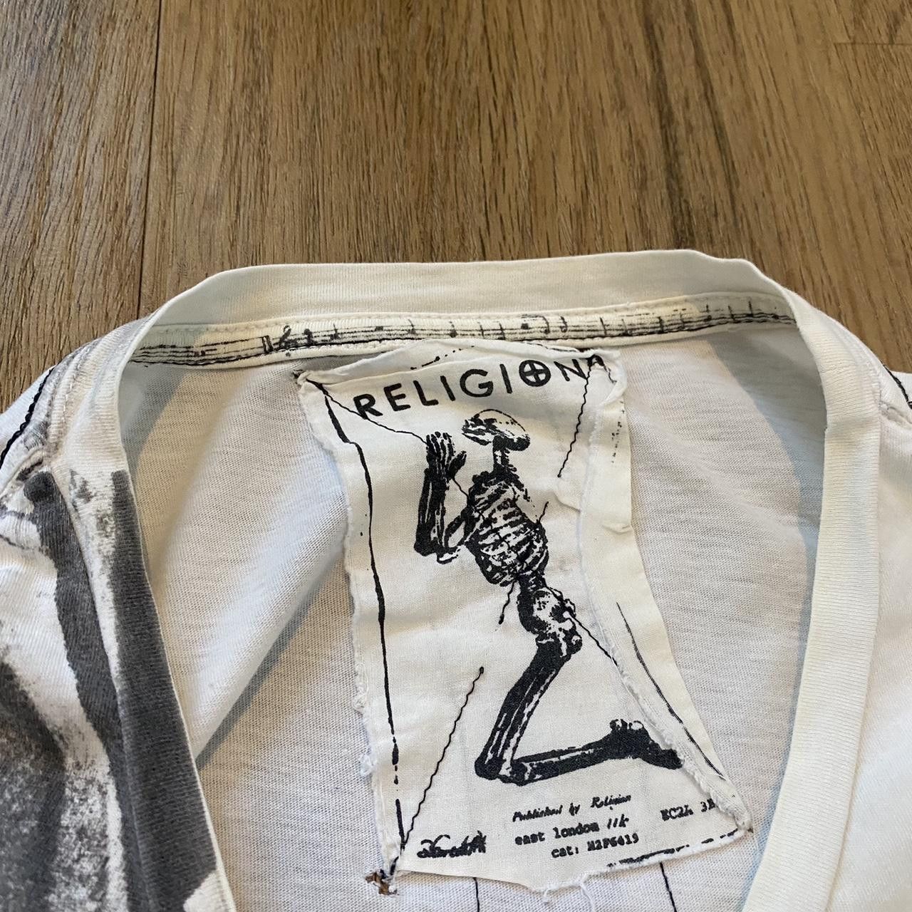 Other Grey and white graphic print skeleton T-shirt Size US M / EU 48-50 / 2 - 3 Thumbnail