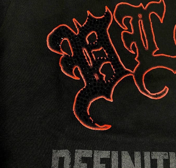 Vlone Vlone Definition Of A Rider Tee (M) Size US M / EU 48-50 / 2 - 4 Thumbnail