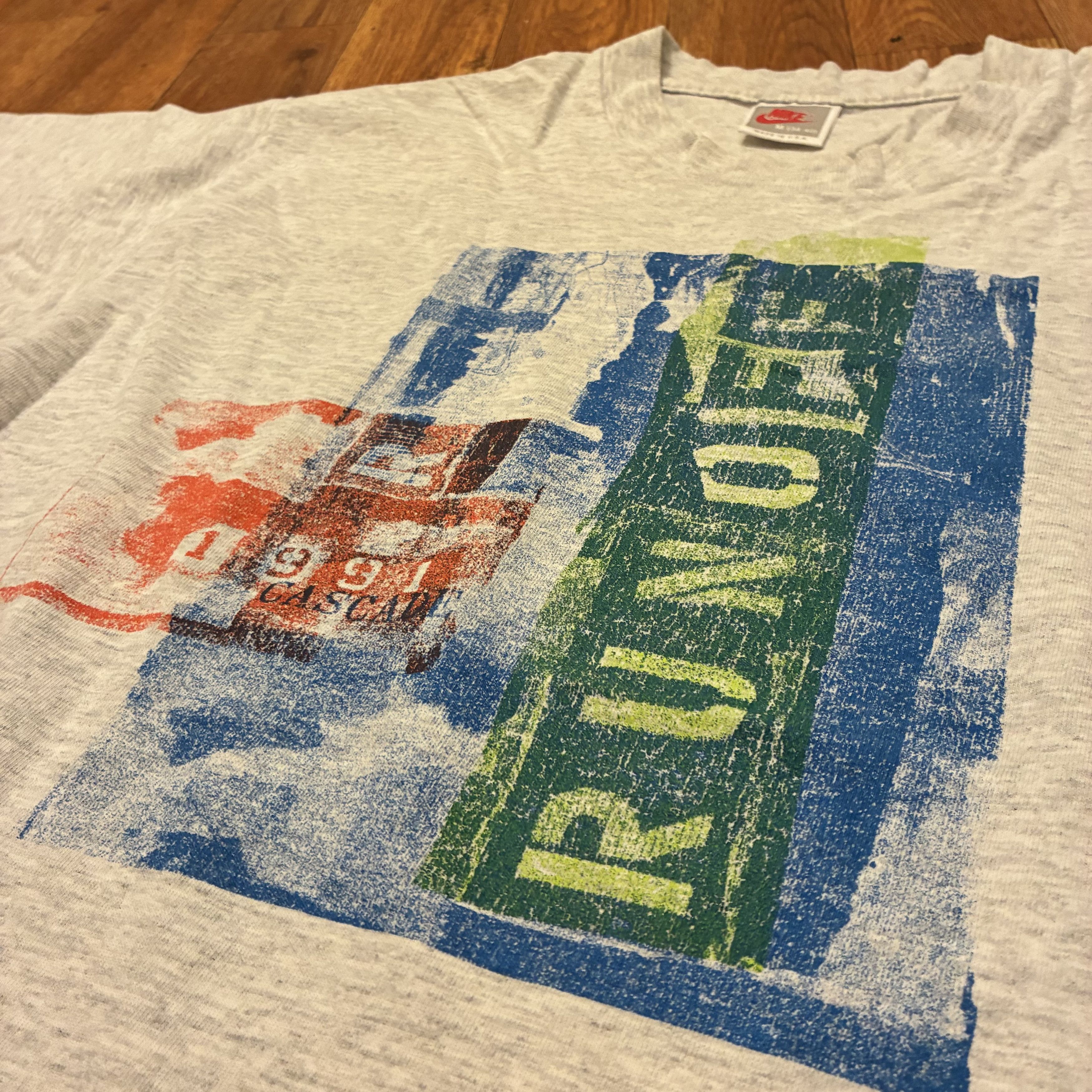 Nike Vintage Nike Gray Tag Run Off 1991 Art Print Tee Made in USA Size US M / EU 48-50 / 2 - 7 Thumbnail