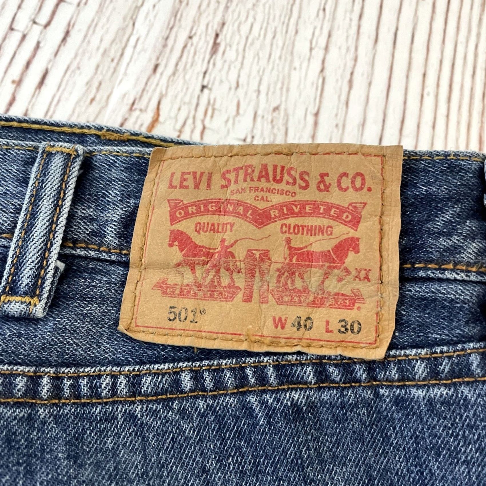 Levi's Levi'S 501 Medium Wash Straight Leg Button Fly Denim Blue Jeans Mens Size 40 Size US 40 / EU 56 - 2 Thumbnail