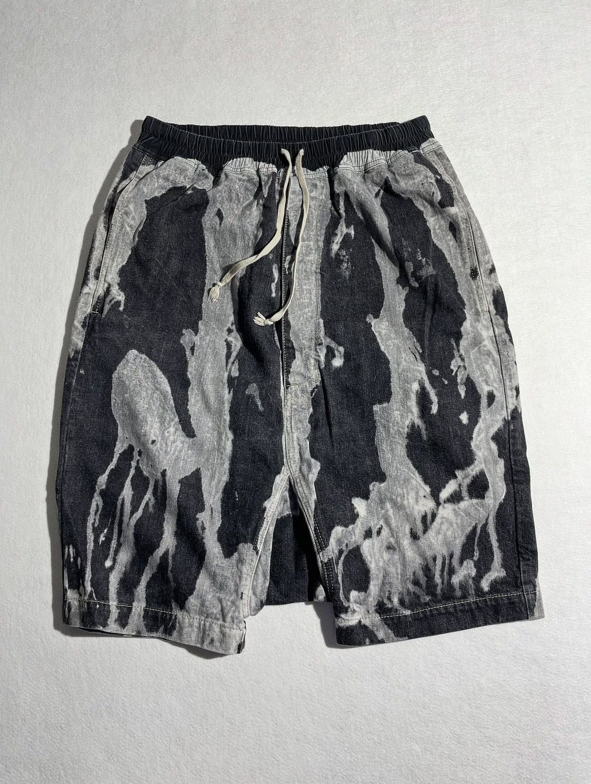 Rick Owens Rick Owens FW10 Wool Tailored Pod Shorts | Grailed