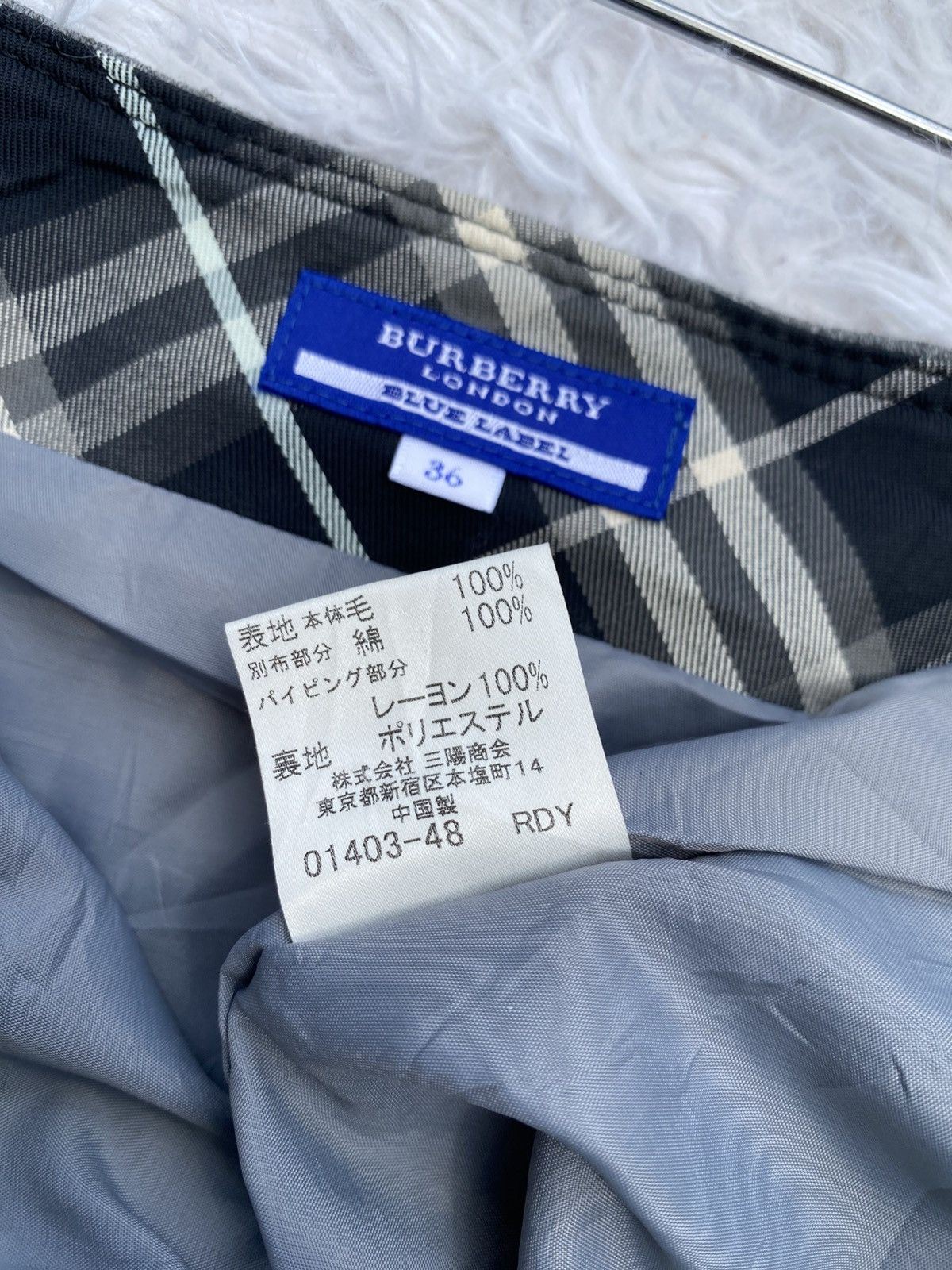 Burberry Rare Vintage Burberry Pleats Mini Skirt Size 27" / US 4 / IT 40 - 11 Thumbnail
