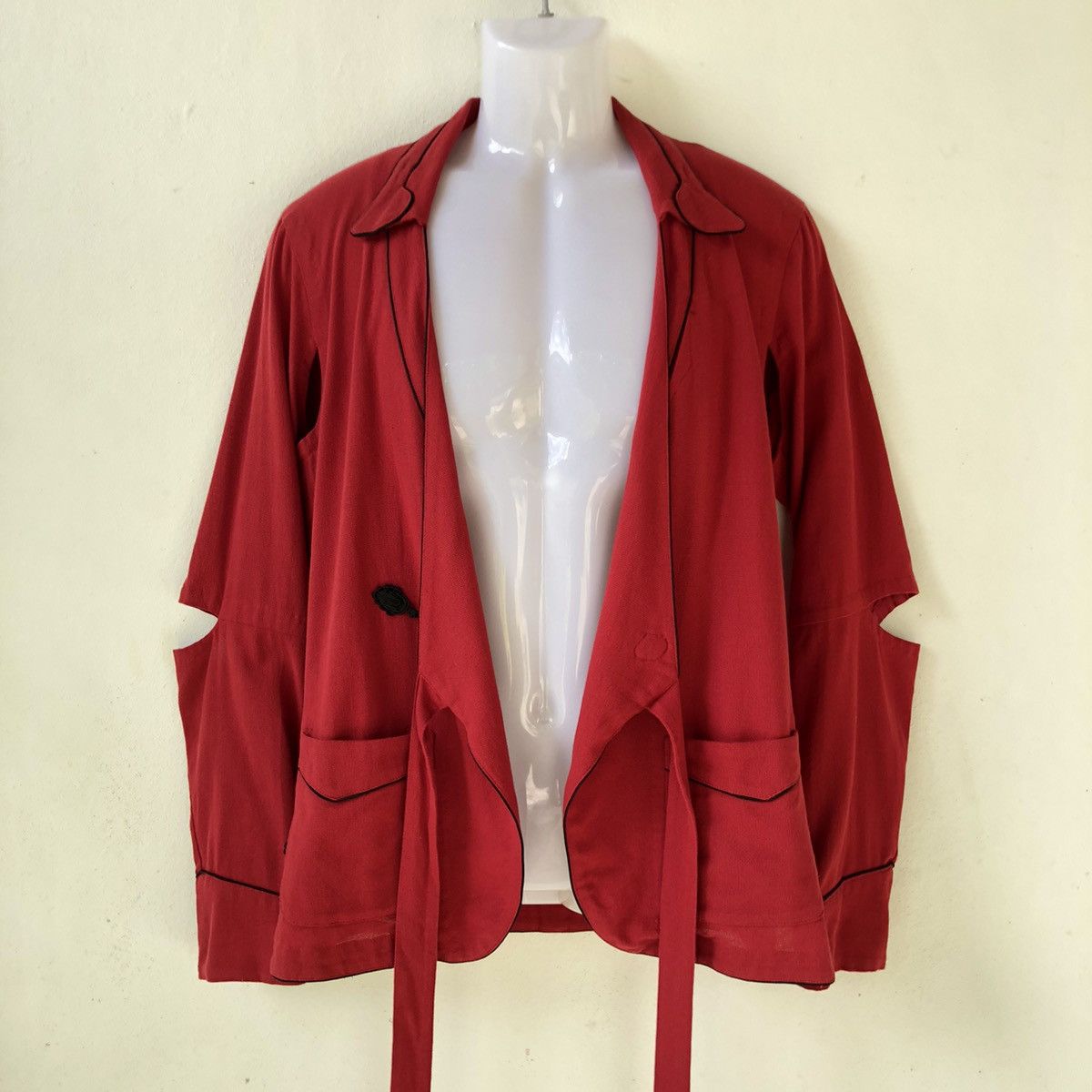 Takahiromiyashita The Soloist. SS17 TheSoloist Red Kimono Jacket with Cut-Out Sleeves Size US S / EU 44-46 / 1 - 2 Thumbnail