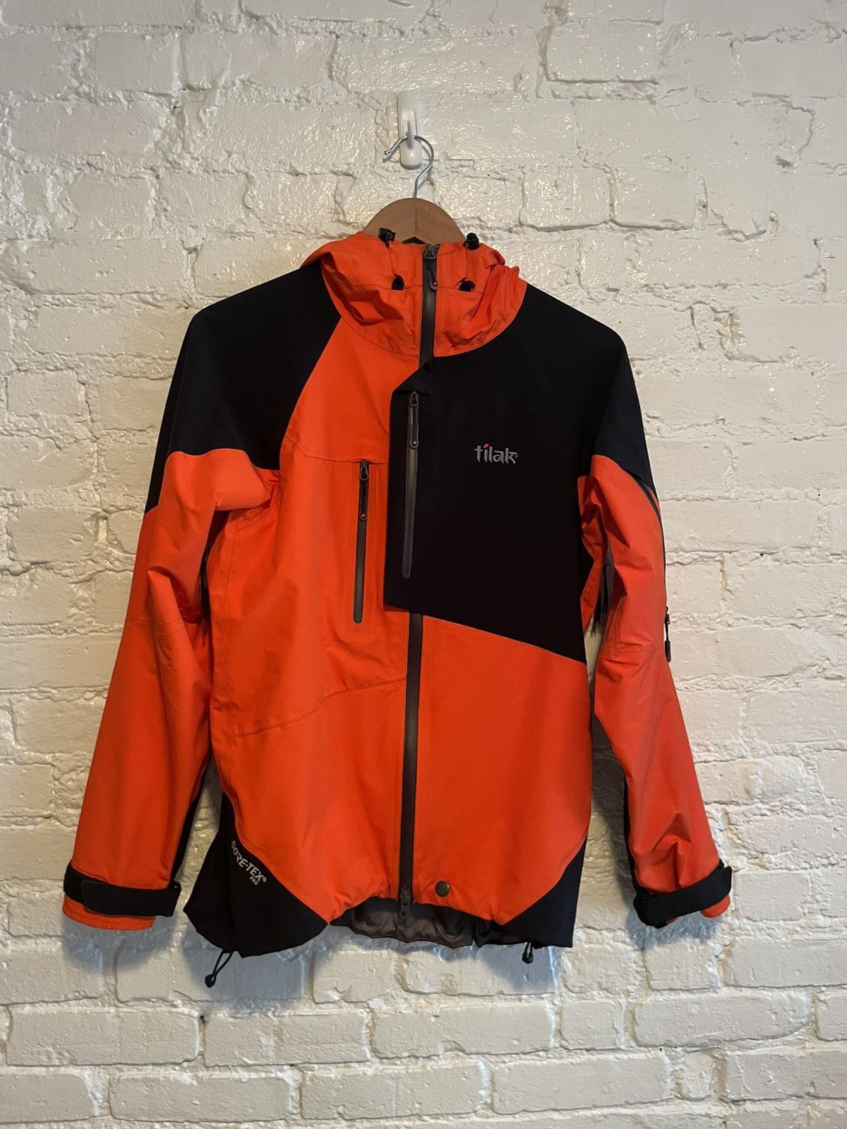 Tilak Tilak x Journal Standard Asgard GoreTex Pro Size US XS / EU 42 / 0 - 1 Thumbnail