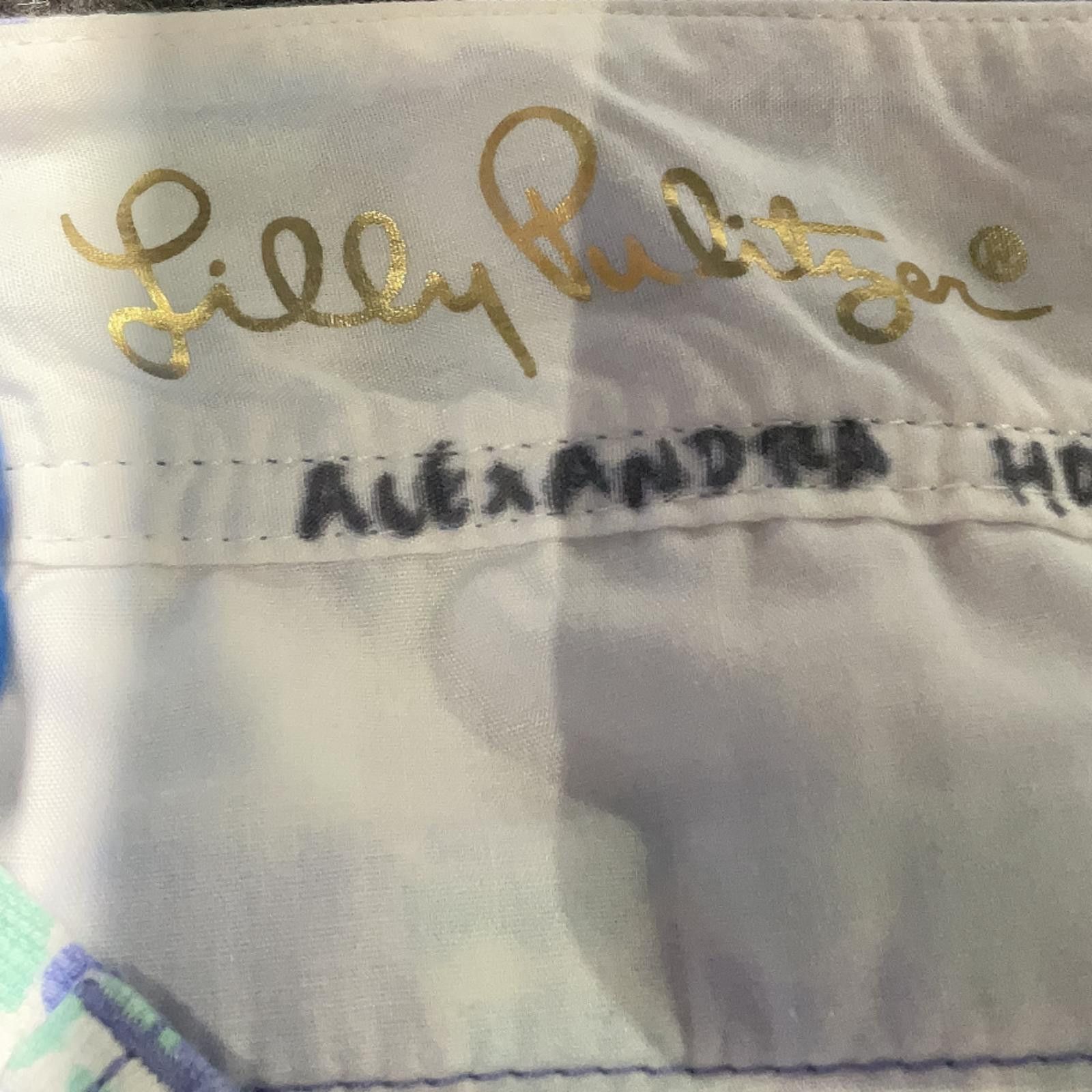 Other Lilly Pulitzer Women's Blue Printed Shorts Size 0 - see pics Size 25" / US 0 / IT 36 - 3 Thumbnail