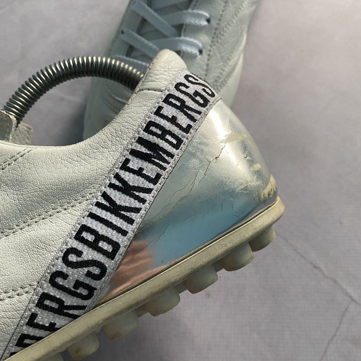 Dirk Bikkembergs Archive Dirk Bikkembergs Vintage White Balenciaga Style Size US 6 / EU 39 - 9 Thumbnail