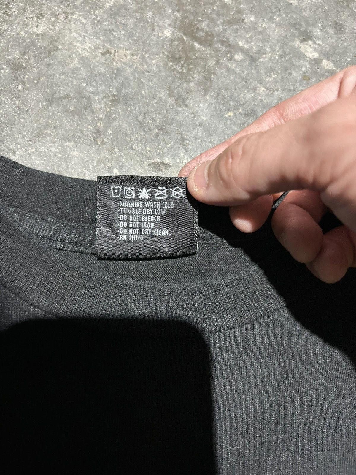 Undefeated Vintage Undefeated Football X-Ray Tee Size US M / EU 48-50 / 2 - 6 Thumbnail