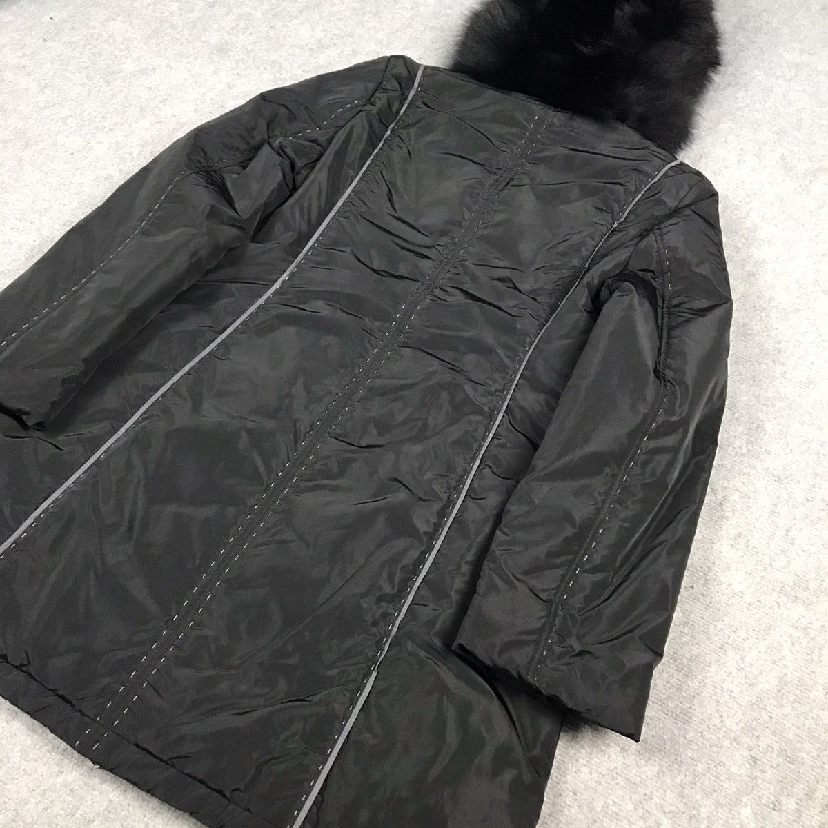 Guy Laroche GUY LAROCHE PARIS FUR HOODIES IF SIX WAS NINA STYLE JACKET Size US S / EU 44-46 / 1 - 9 Thumbnail