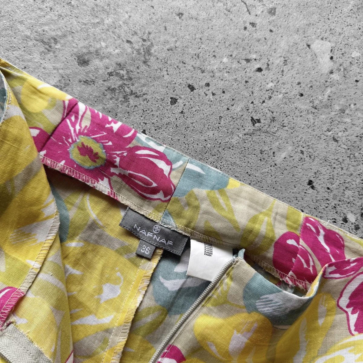 Designer NAF NAF Womens Y2K Yellow Pink Floral Print Ramie Pants Size 26" / US 2 / IT 38 - 5 Thumbnail