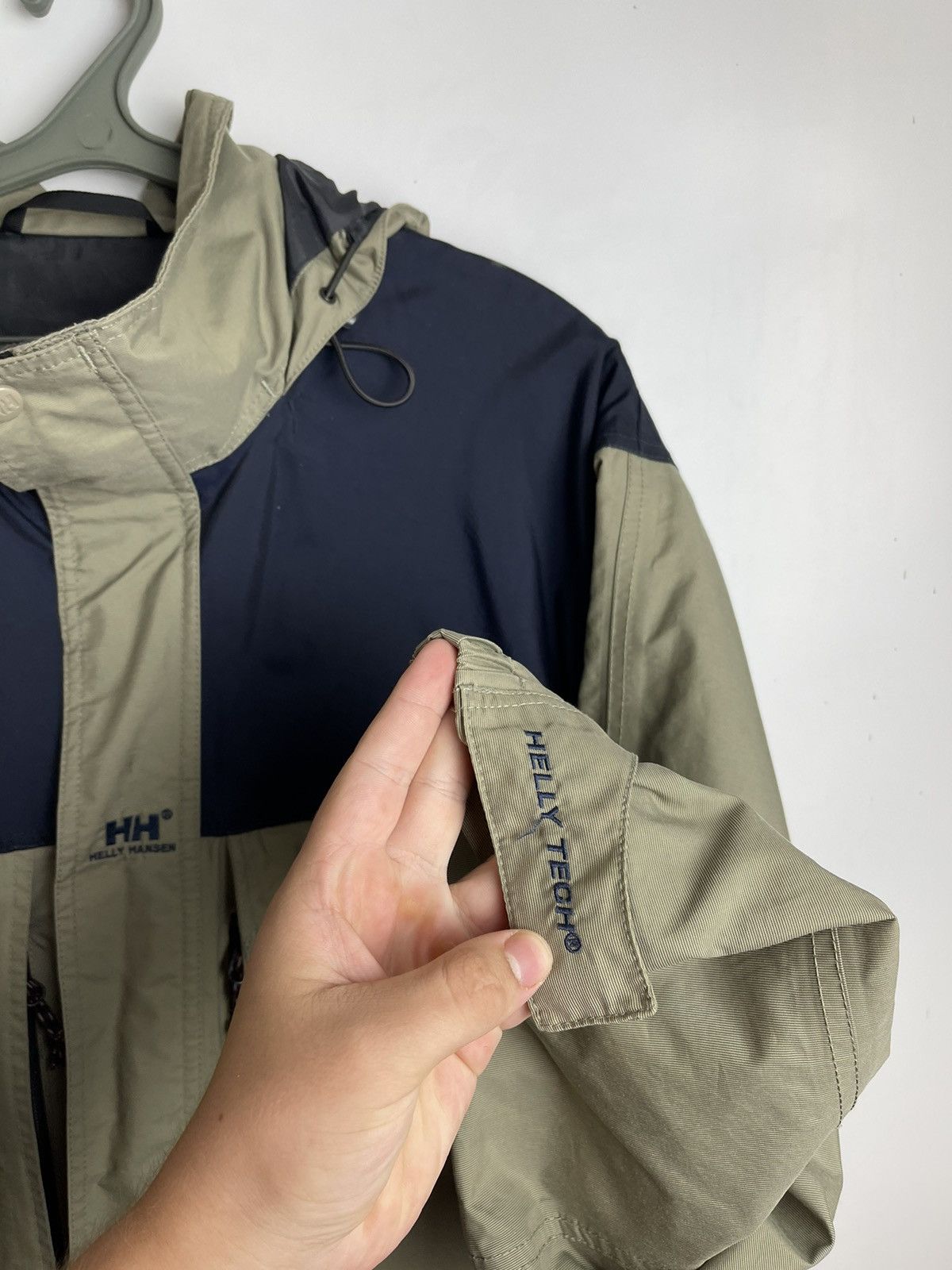 Helly Hansen × Vintage Vintage Helly Hansen Gorpcore Light Jacket Rain True Fade Size US XL / EU 56 / 4 - 10 Thumbnail