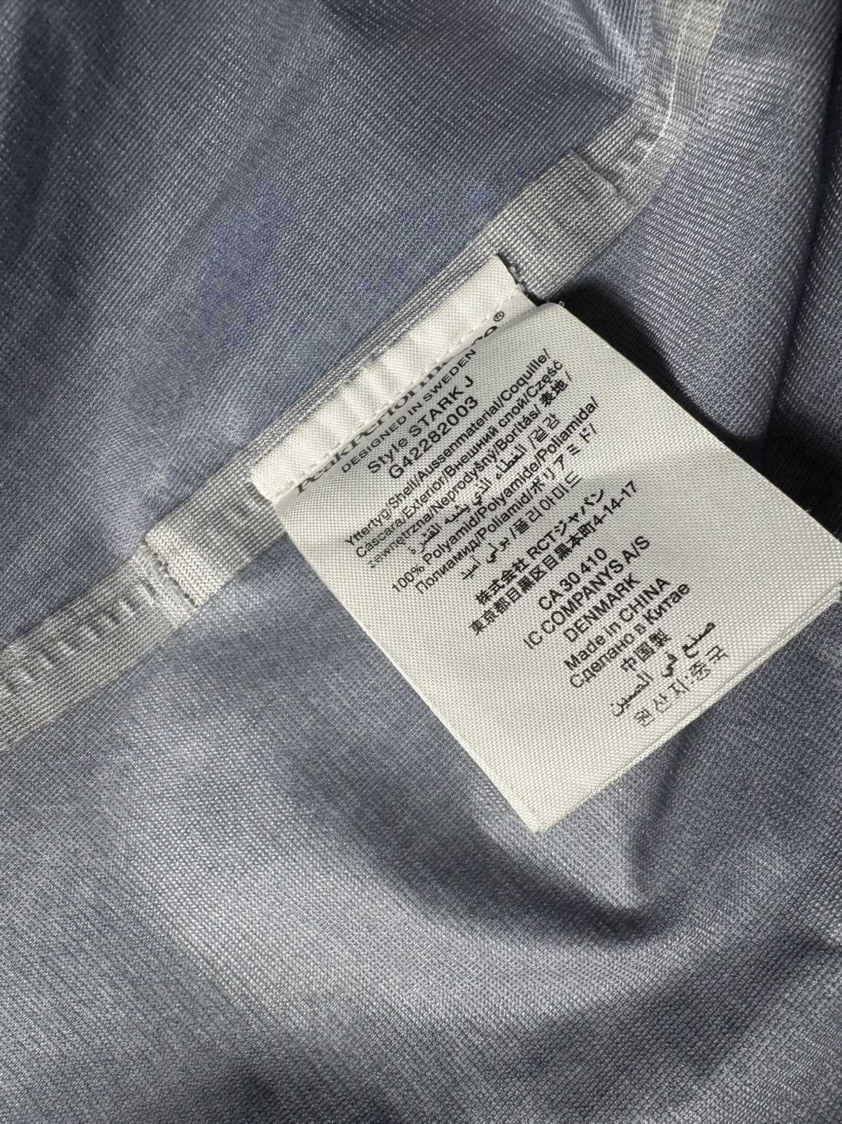 Peak Performance Peak Performance Gore-Tex Blue Membrane Light Jacket Size L Size US L / EU 52-54 / 3 - 11 Thumbnail