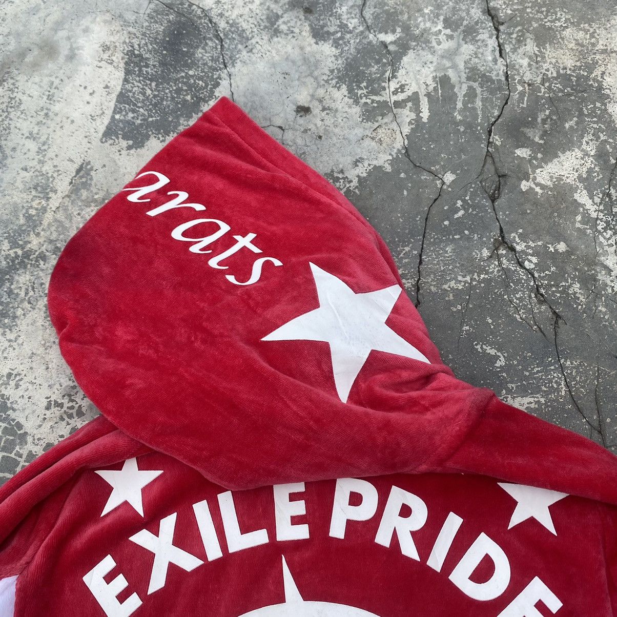 Japanese Brand 24 KARATS X EXILE PRIDE Blood Red Velvet Hoodie Size US M / EU 48-50 / 2 - 6 Thumbnail