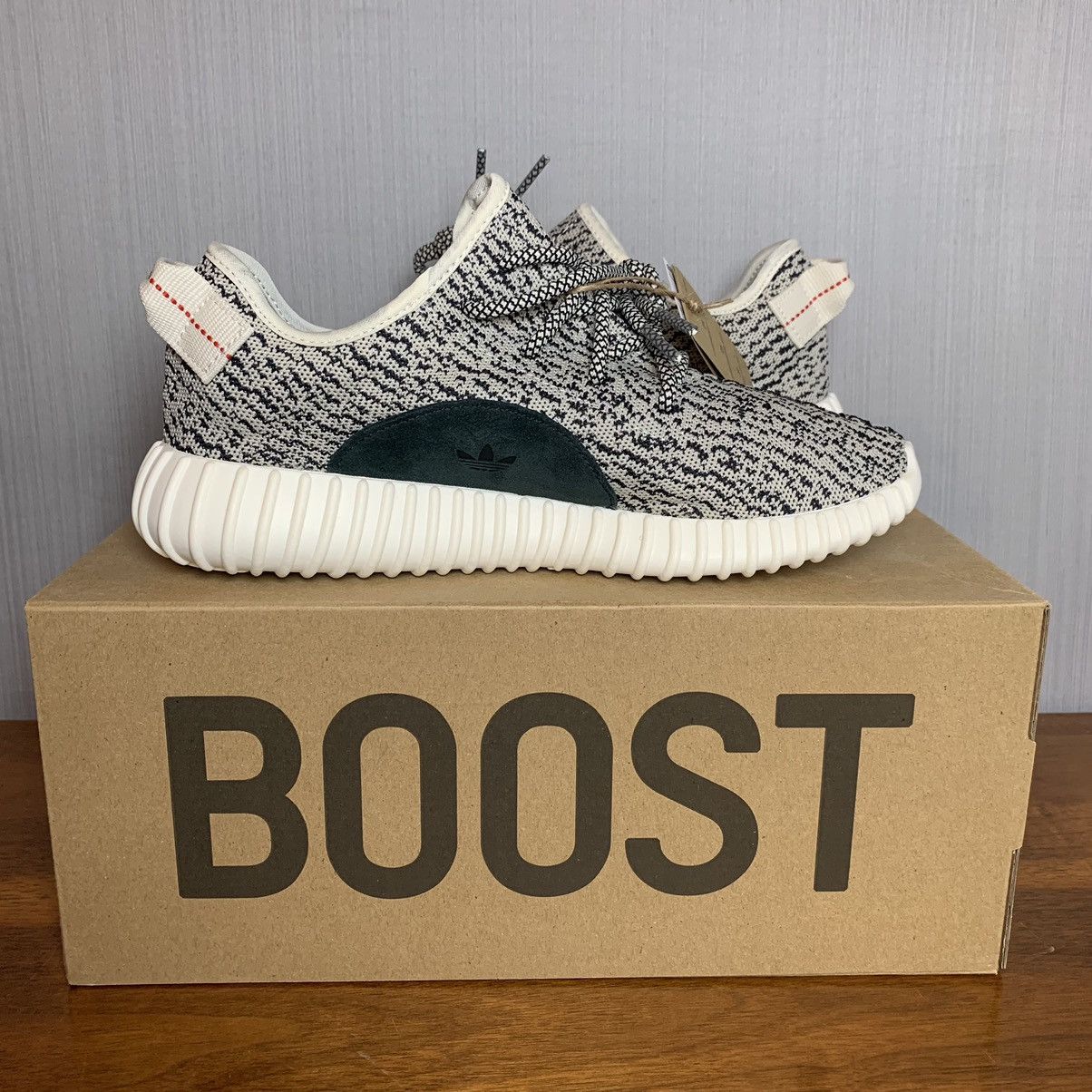 Adidas × Kanye West × Yeezy Yeezy Boost 350 Turtle Dove (2022) Size US 7 / EU 40 - 11 Thumbnail