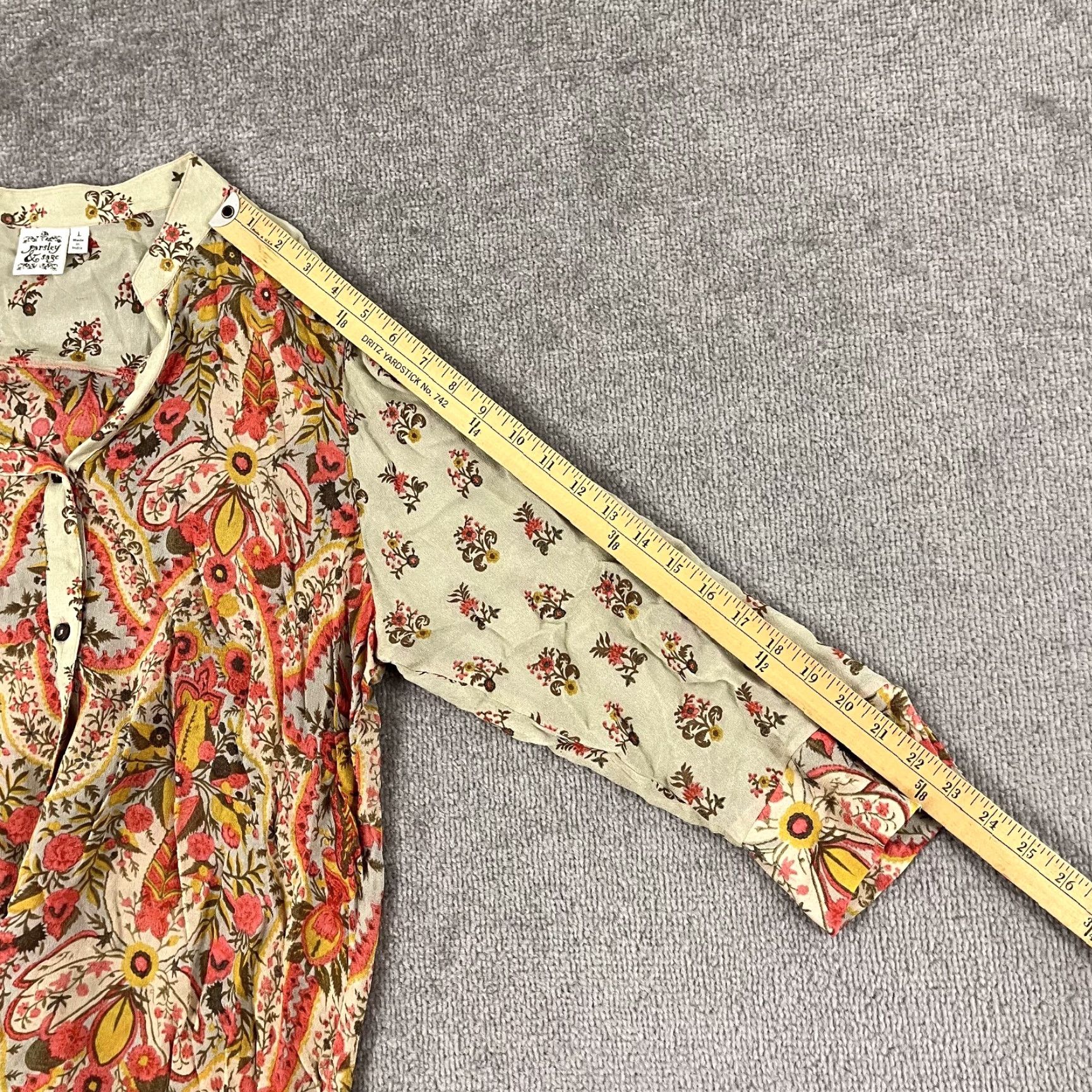 Vintage Parsley & Sage Floral Tunic Shirt Women’s Large Red V-Neck Button-Up Sheer Rayon Casual 3/4 Sleeve Size L / US 10 / IT 46 - 6 Thumbnail