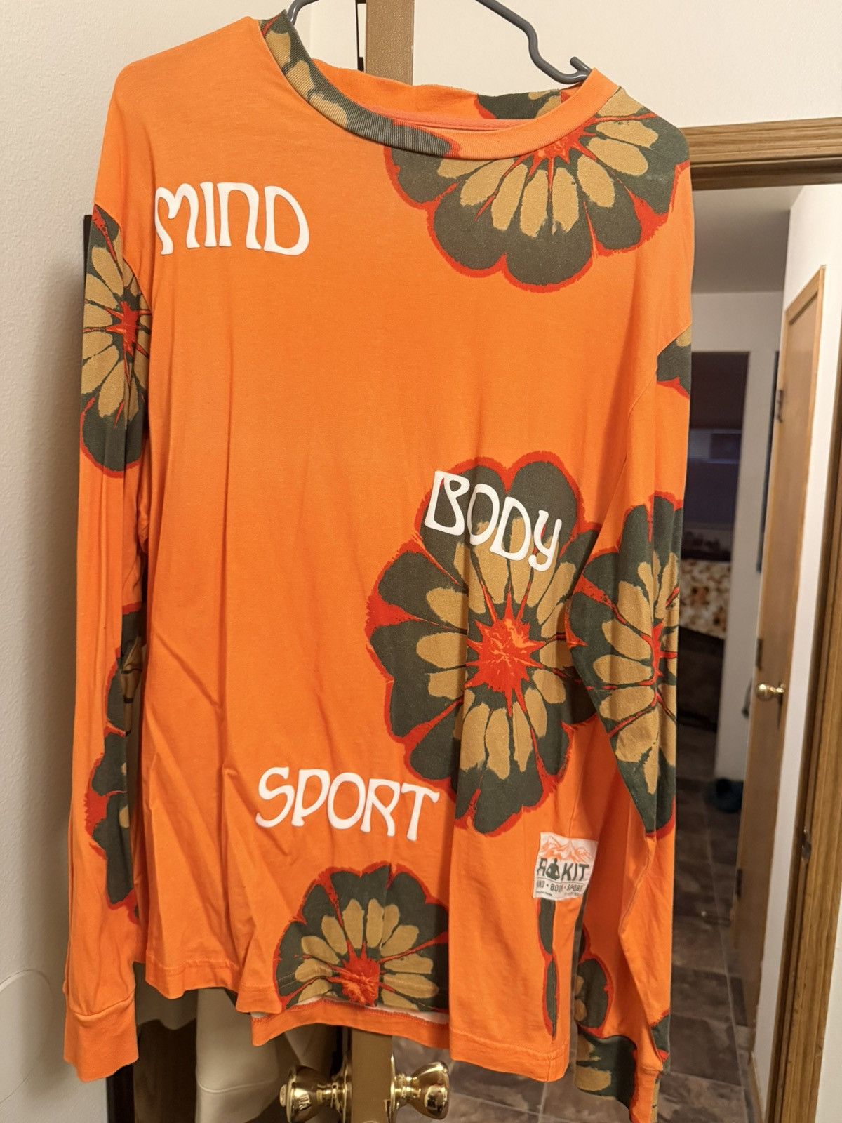 Rokit RoKit Long Sleeve Size US L / EU 52-54 / 3 - 1 Thumbnail