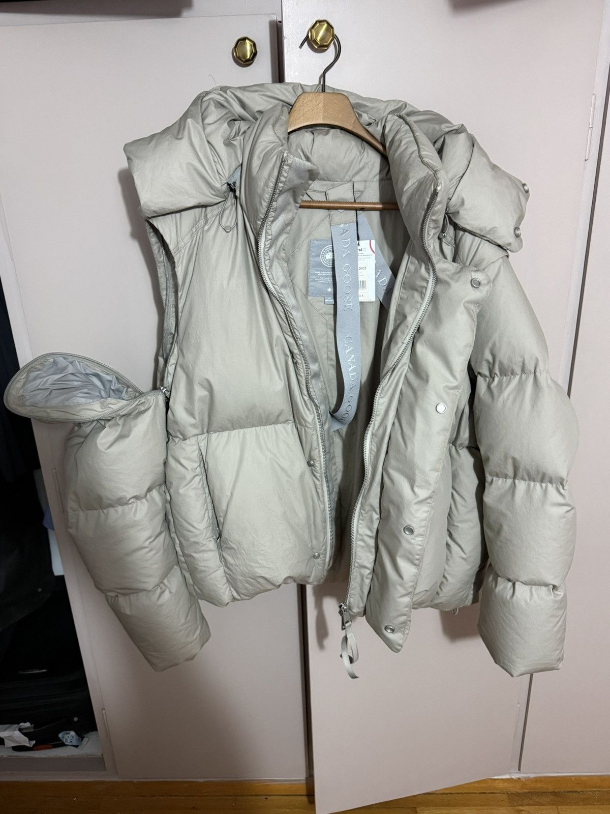Canada Goose Stunning Canada goose umba puffer bomber jacket hood Size US L / EU 52-54 / 3 - 2 Thumbnail