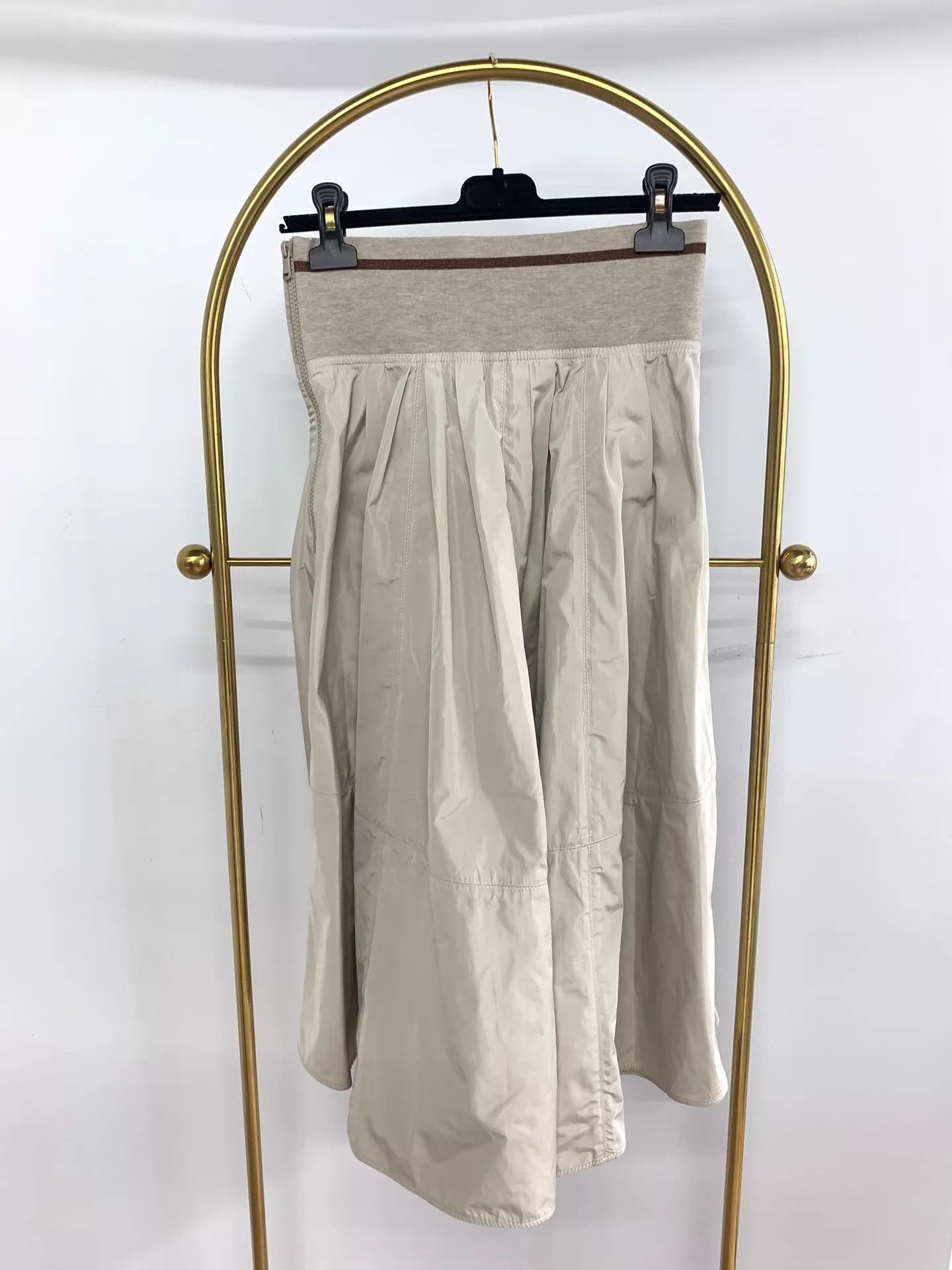Brunello Cucinelli Brunello Cucinelli Oatmeal Elastic-Waist Skirt 40 Size 27" / US 4 / IT 40 - 3 Thumbnail