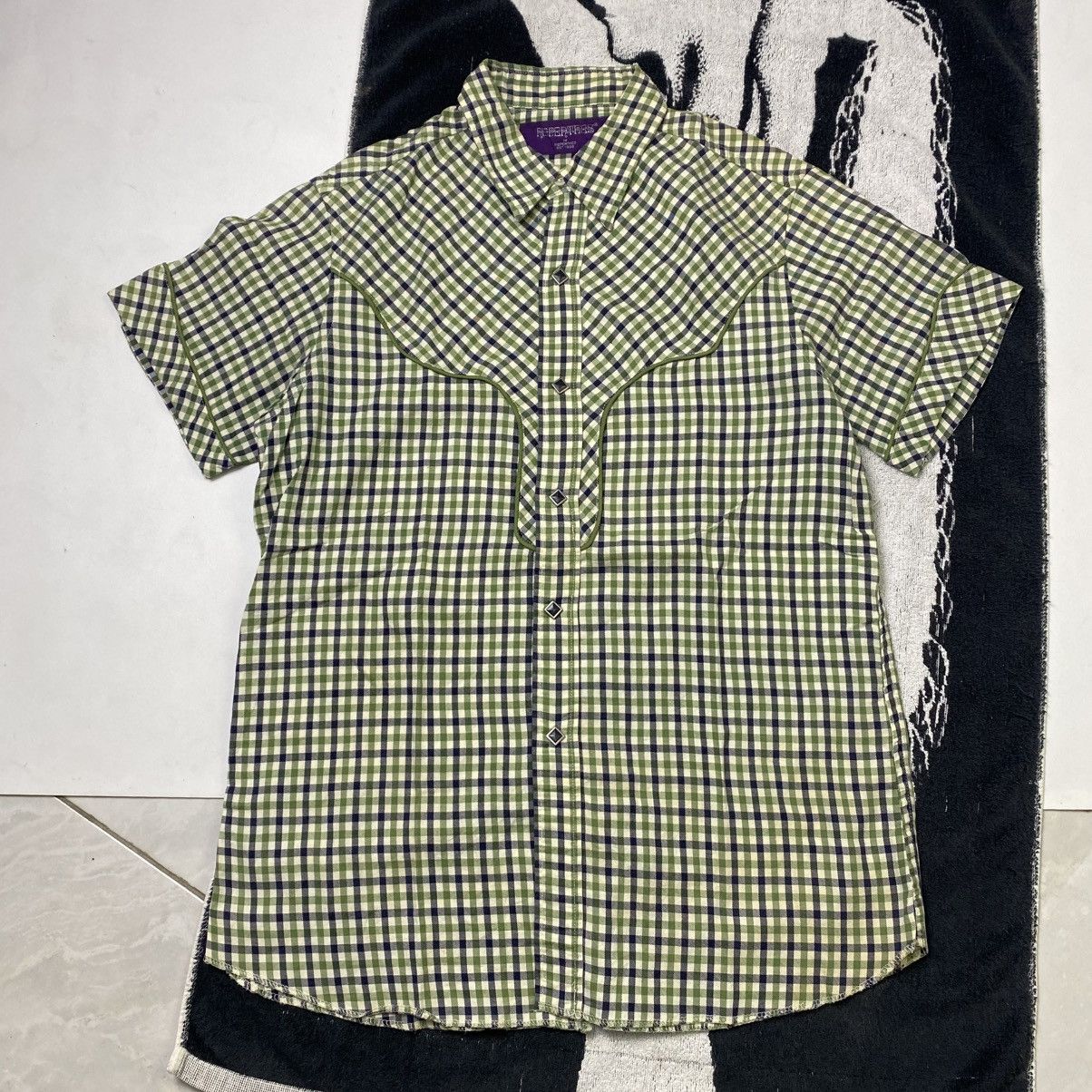 Nepenthes Vintage Nepenthes short sleeve shirt Size US S / EU 44-46 / 1 - 2 Thumbnail