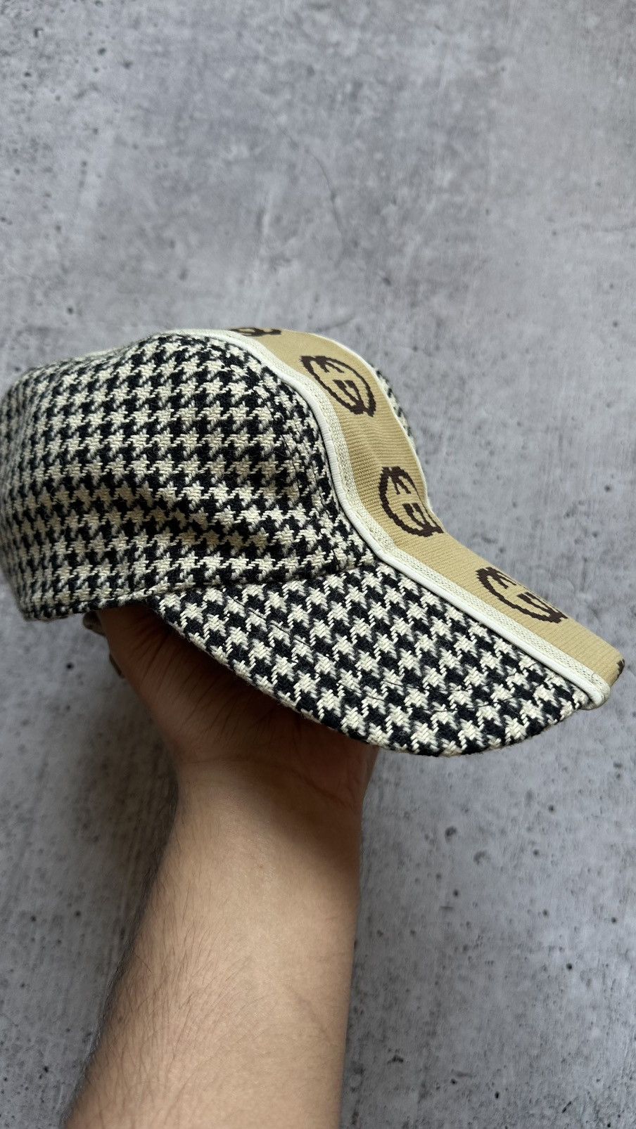 Gucci Gucci Multilogo Tweed Style Hat Size ONE SIZE - 5 Thumbnail