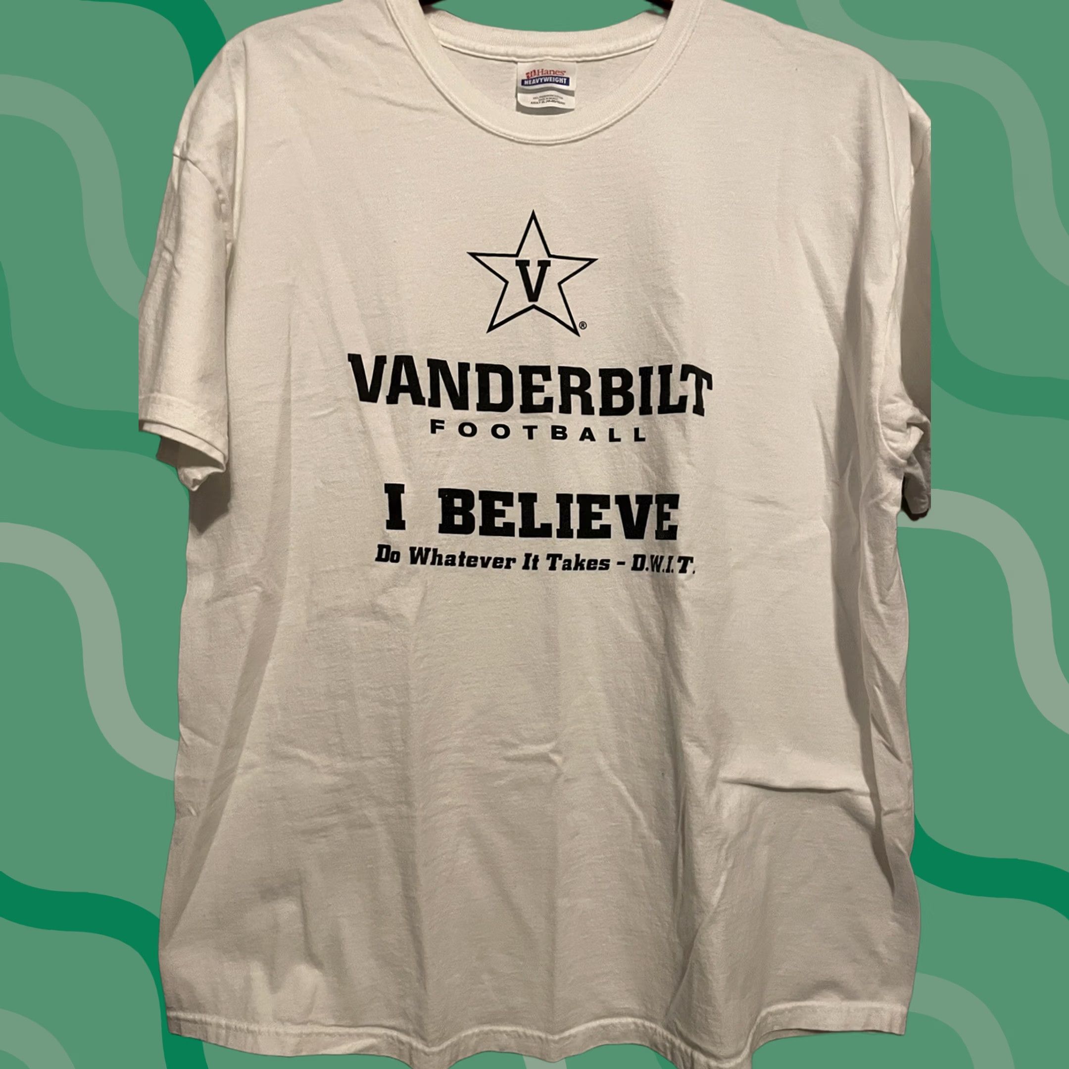 Hanes VINTAGE Hanes Shirt Mens XL White 90s Vanderbilt University Football Believe Size C47 Size US XL / EU 56 / 4 - 1 Thumbnail