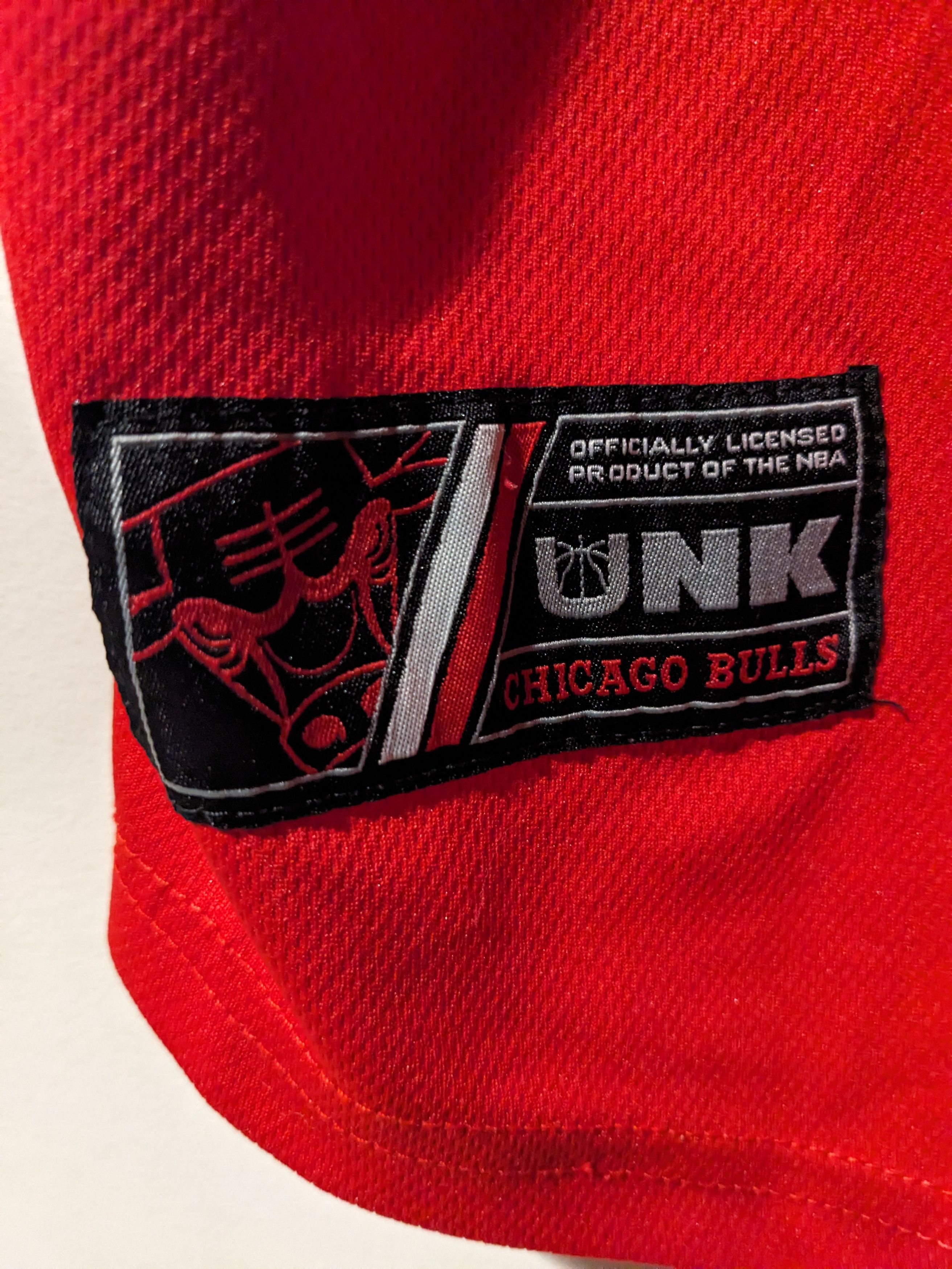 NBA × Vintage Chicago Bulls NBA Basketball Red Medium Baseball Jersey Size US M / EU 48-50 / 2 - 3 Thumbnail