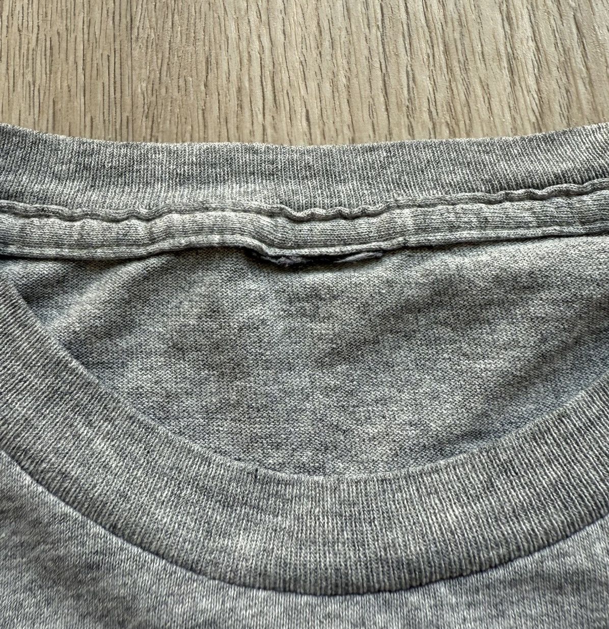 Stussy Vintage Stussy World Famous Gray T-Shirt Big Logo Tee Size US M / EU 48-50 / 2 - 5 Thumbnail