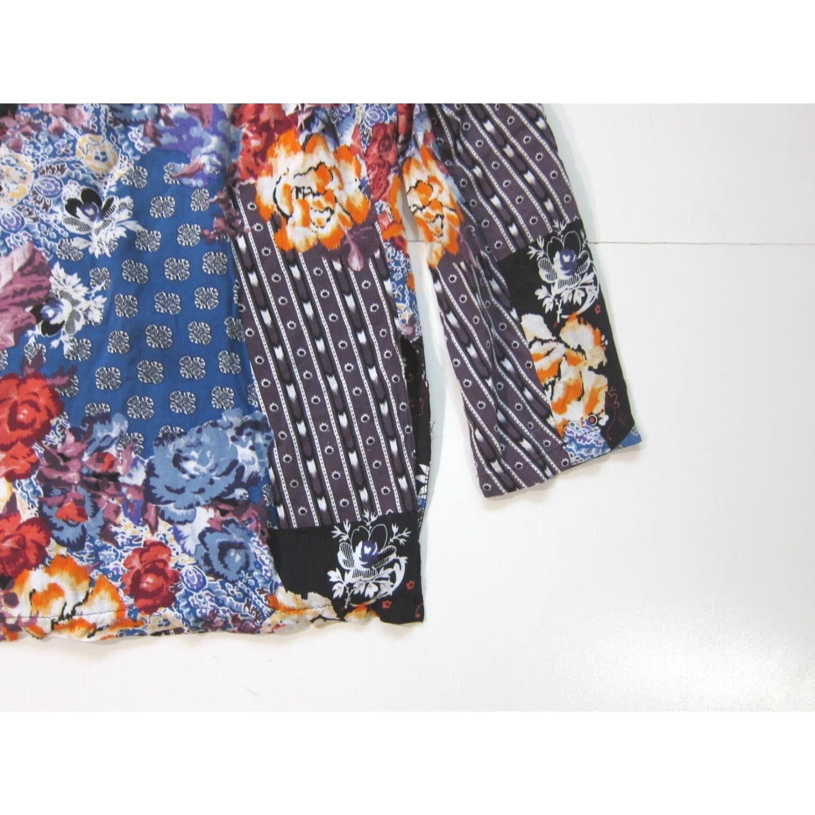 Vintage Jaase Blazer Jacket Women XS Floral Boho 100% Rayon Blue Orange Black Button Blazer, Long Sleeve, Lightweight, Regular Length, 1 Piece, Vintage? No. Size XS / US 0-2 / IT 36-38 - 5 Thumbnail