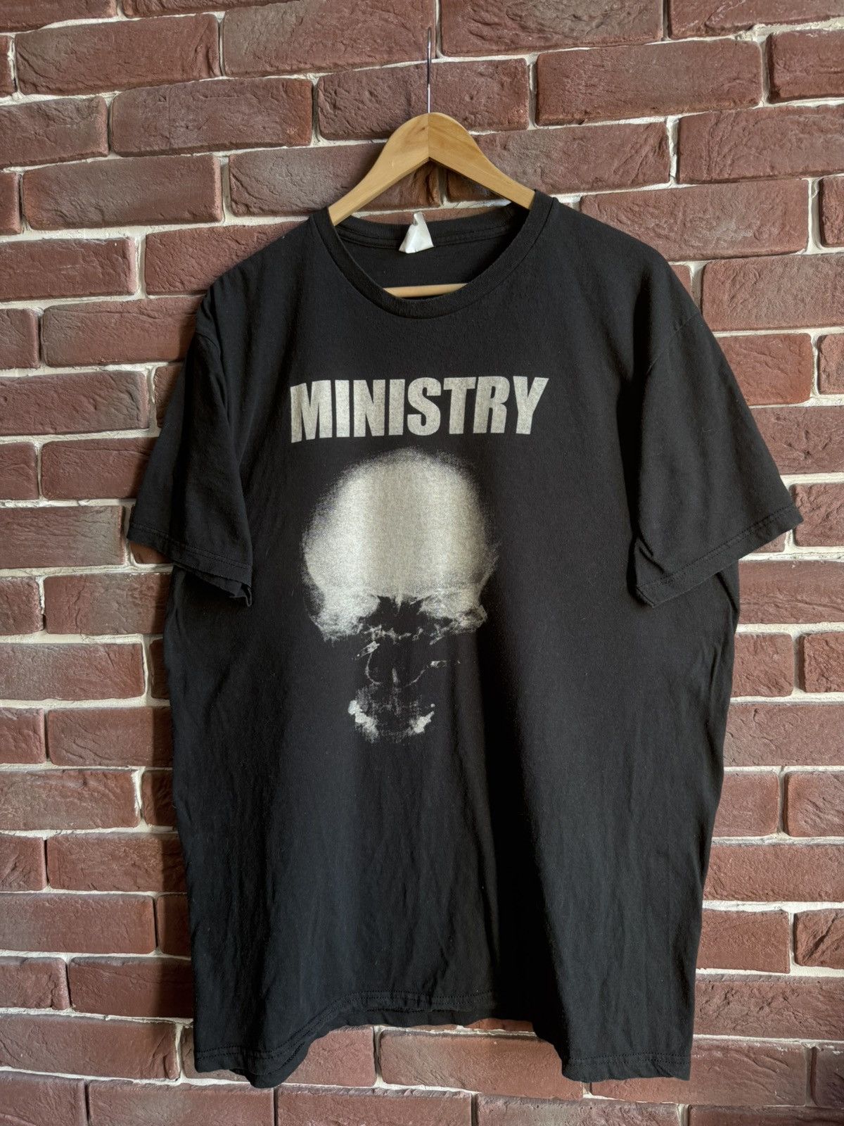 Band Tees Y2K 00s Vintage Ministry The Mind Is a Terrible Thing Tee XL Size US XL / EU 56 / 4 - 1 Thumbnail