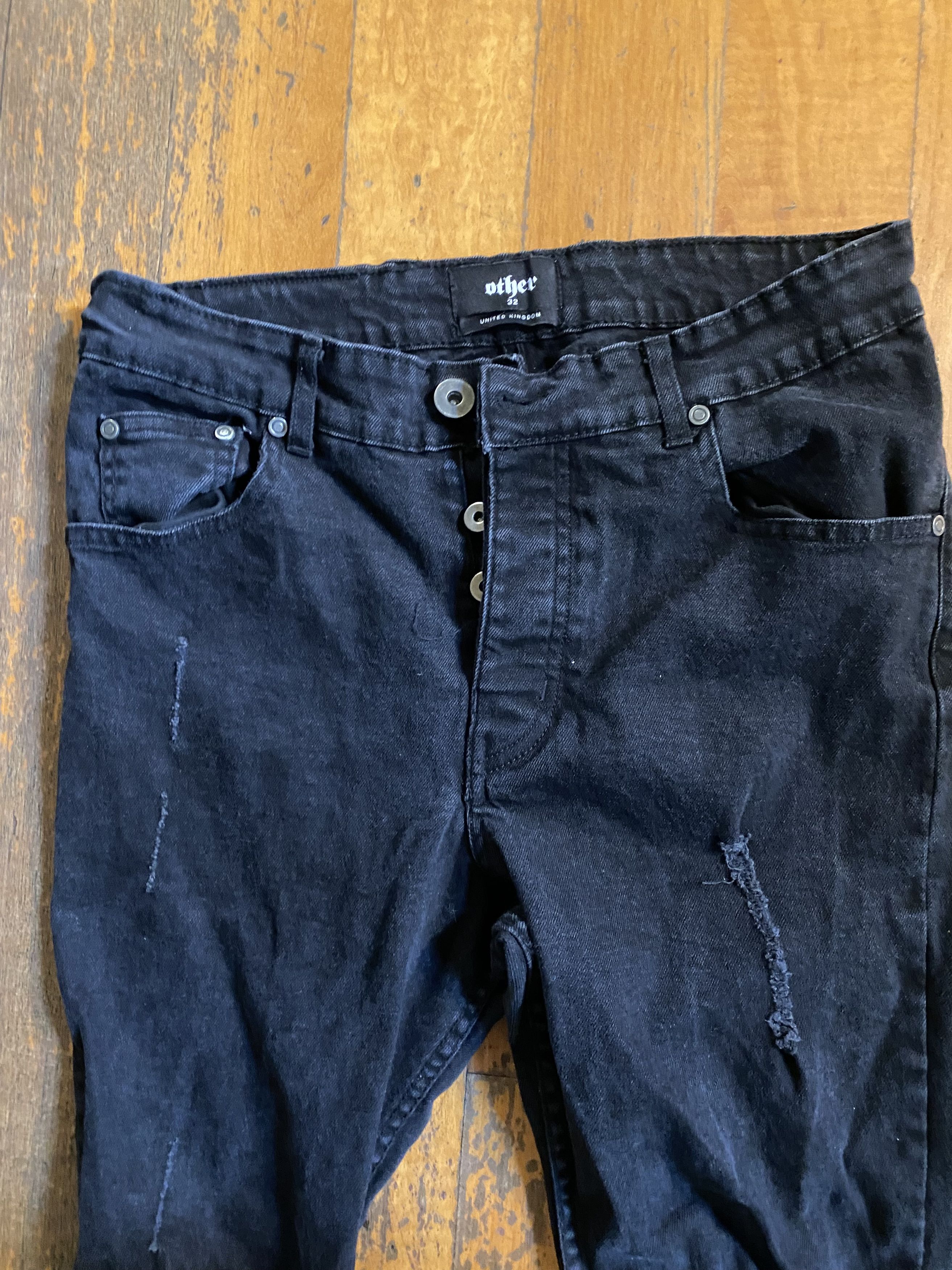 Other UK other UK black distressed skinnies Size US 32 / EU 48 - 2 Thumbnail