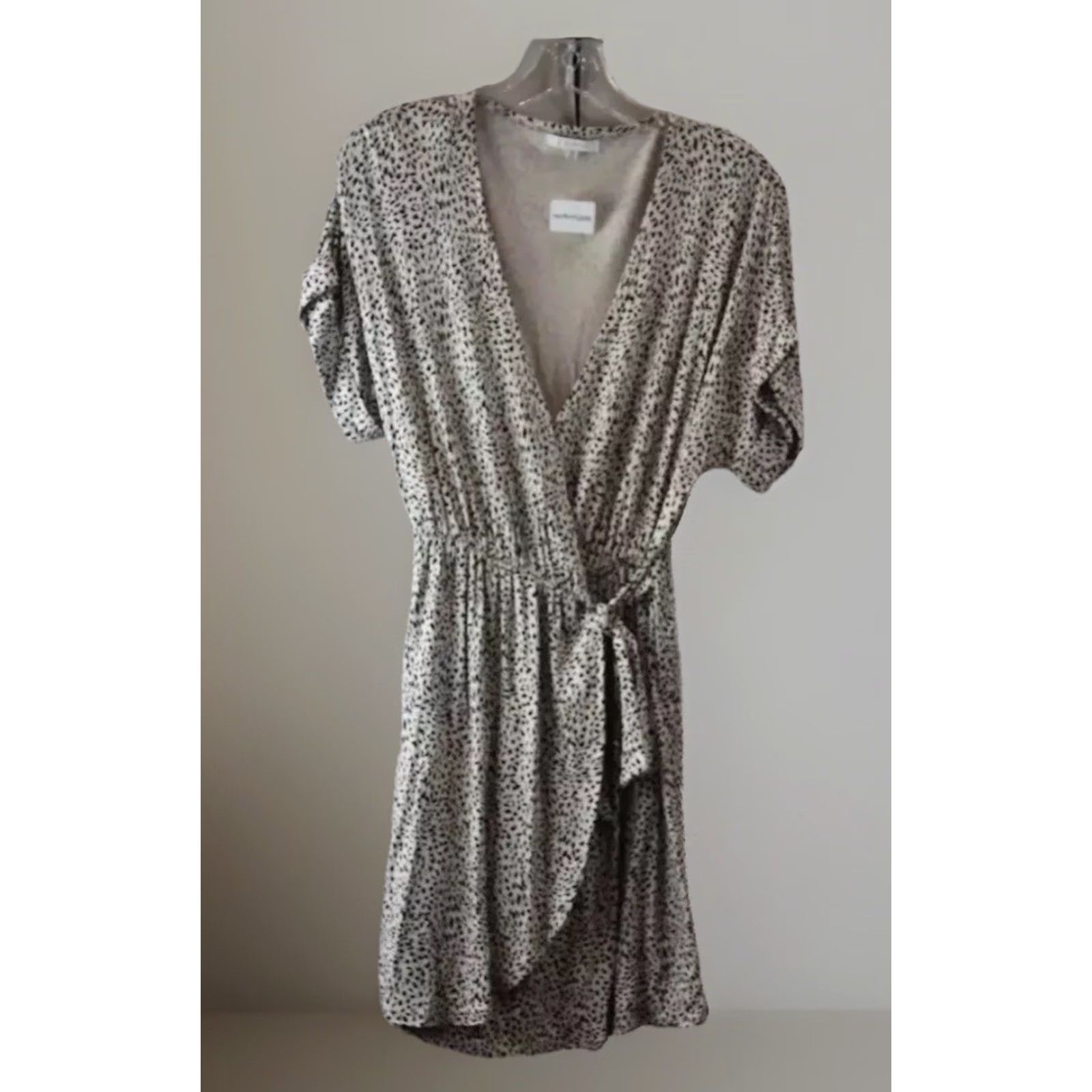 Z Supply Z Supply Dress Wrap XS White NWT Women's Apricot Lane White & Black Speckled Knee Length Dress Size XS / US 0-2 / IT 36-38 - 2 Thumbnail