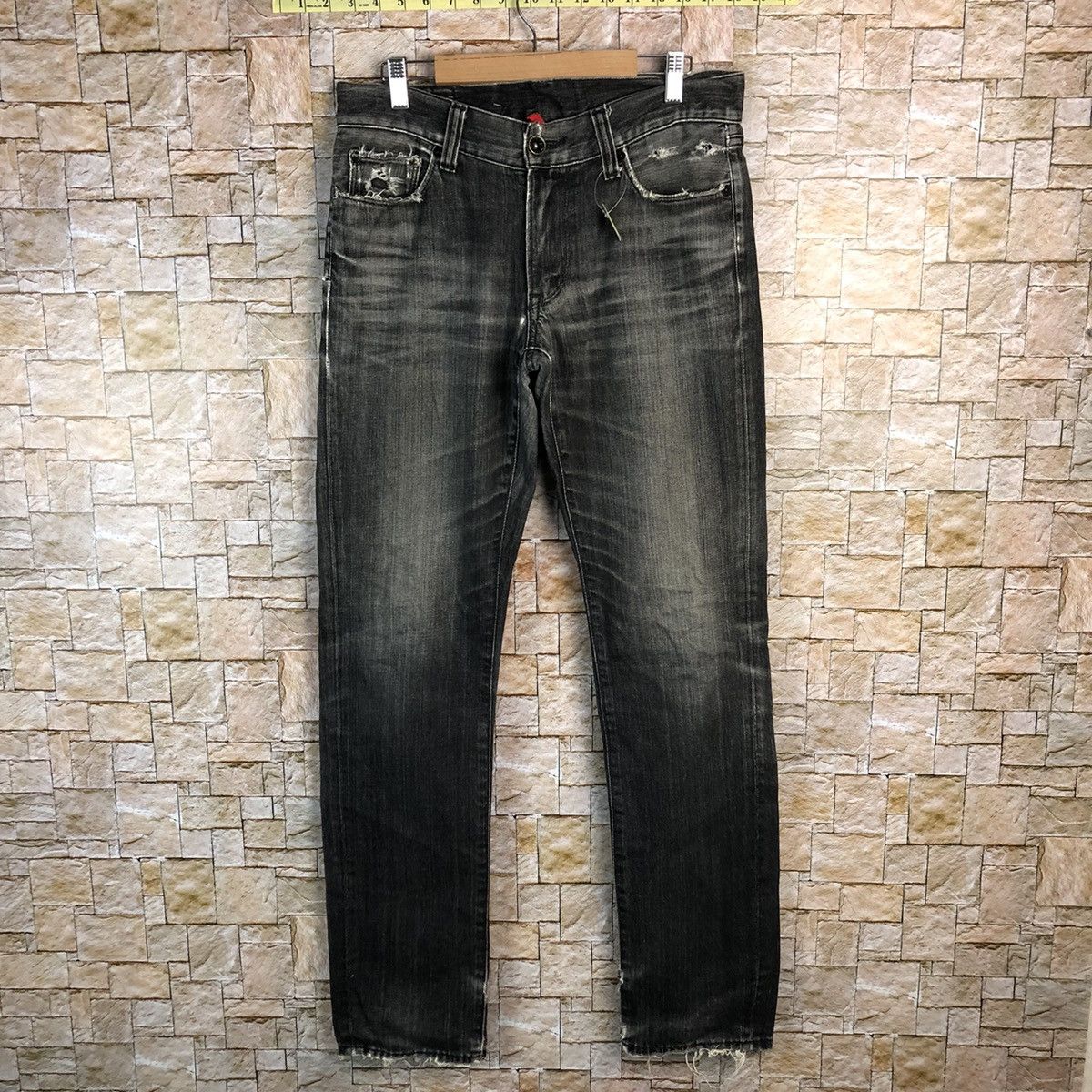 Japanese Brand Uniqlo vintage Jeans faded Black Denim Pants #A131 Size US 32 / EU 48 - 1 Thumbnail