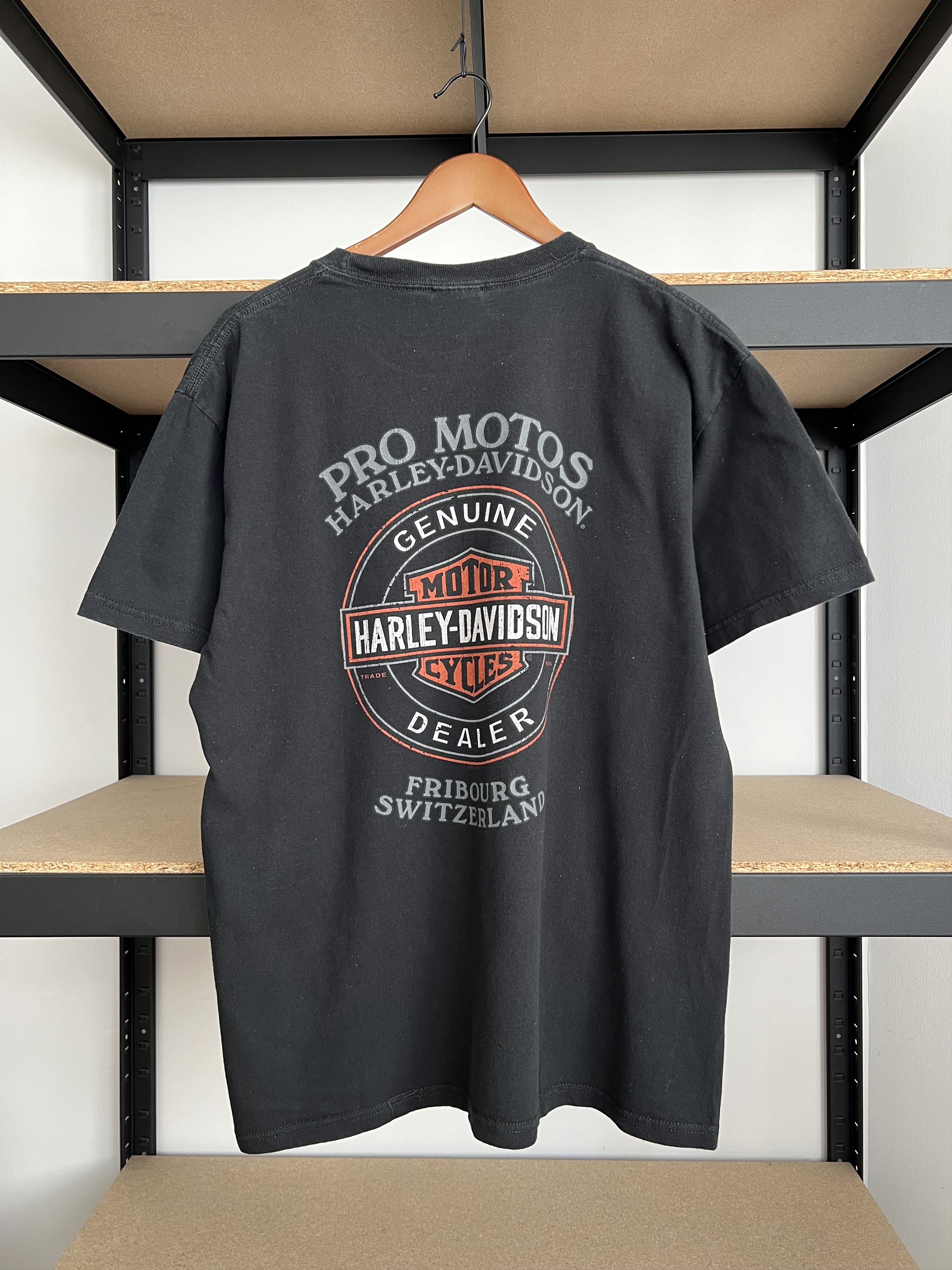 Harley Davidson Vintage 2014 Harley Davidson Sexy Girl Switzerland T-shirt Size US L / EU 52-54 / 3 - 2 Thumbnail