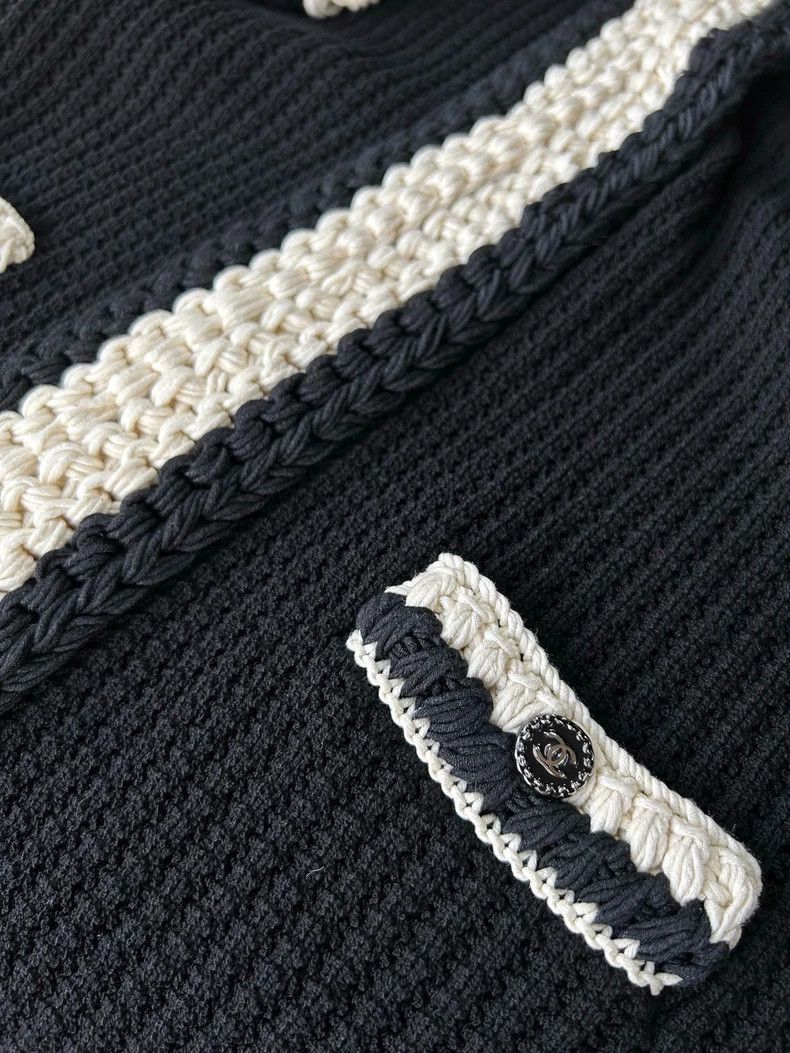 Chanel Chanel Classic white rolled edge black medium and long kni Size XS / US 0-2 / IT 36-38 - 4 Thumbnail