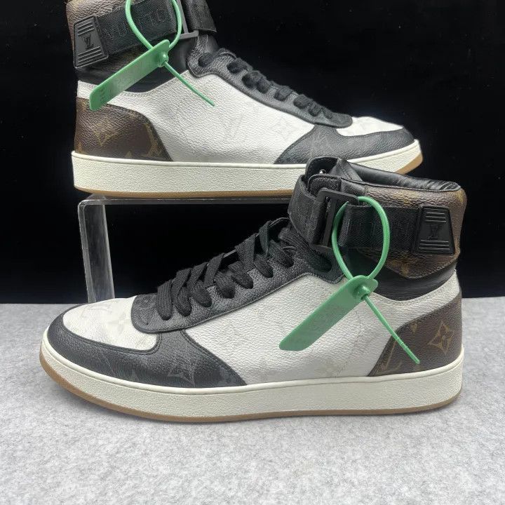 Louis Vuitton Louis Vuitton Rivoli Black and White High-Top Sneakers -250 Size US 8 / EU 41 - 5 Thumbnail