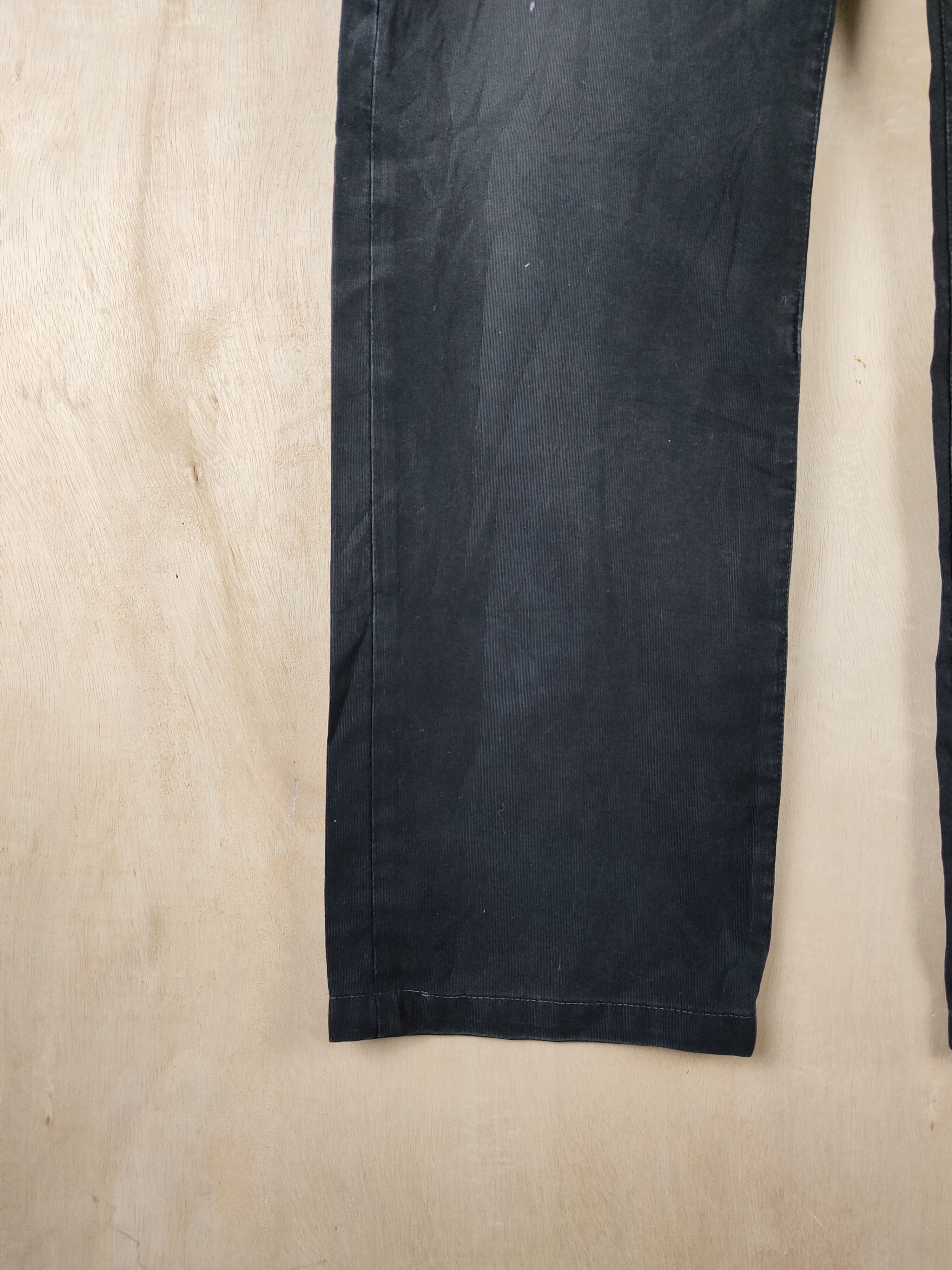 Japanese Brand Uniqlo Black faded vintage Casual Pants #S2503 Size US 31 - 4 Thumbnail