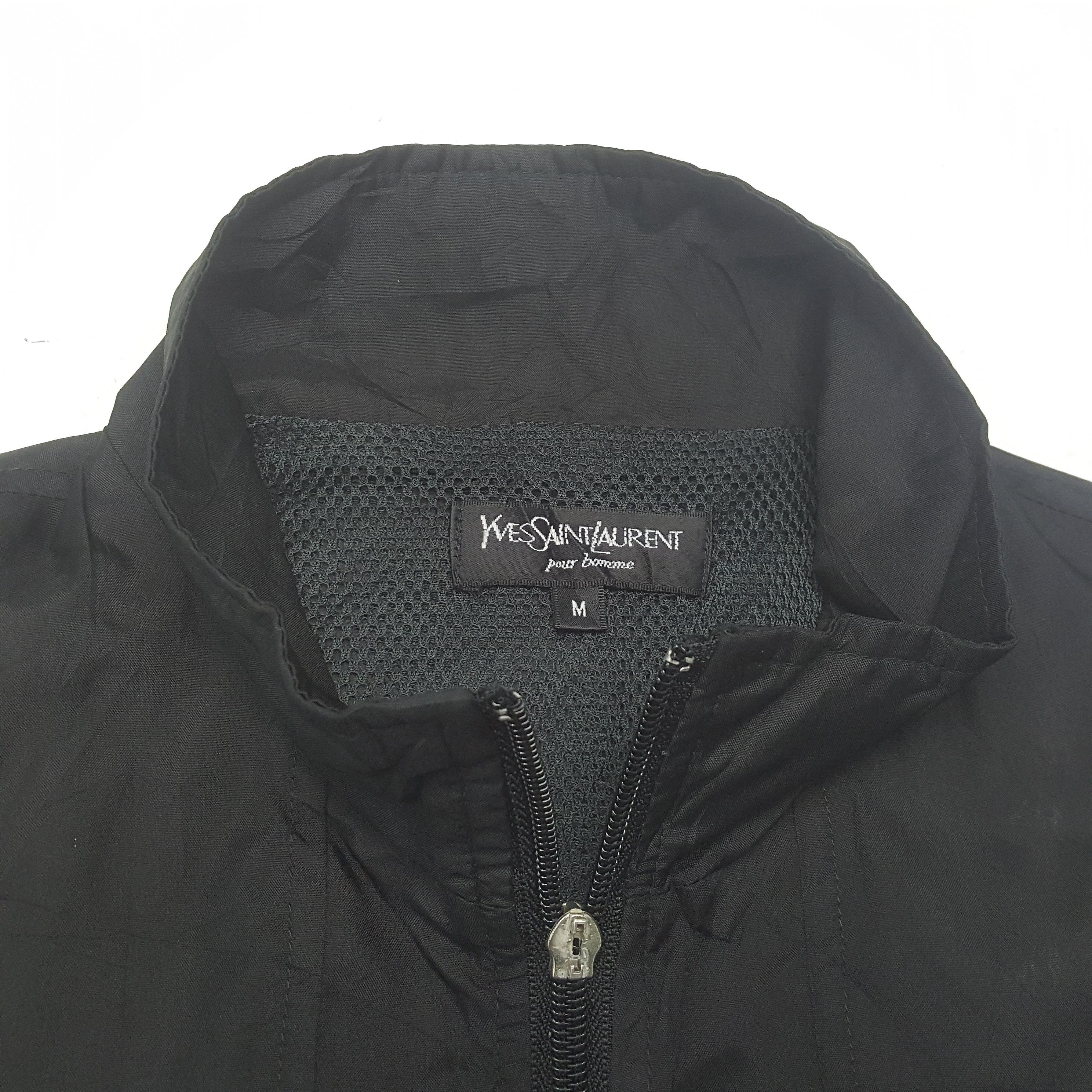 Yves Saint Laurent Vintage Yves Saint Laurent Luxury Fashion Brand Vest C294N35 Size US M / EU 48-50 / 2 - 4 Thumbnail