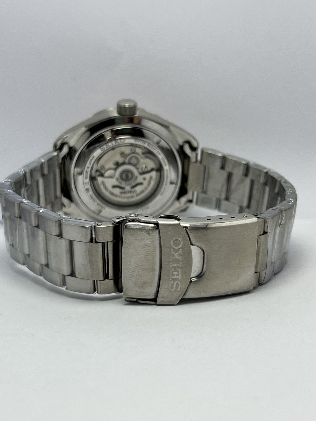 Seiko Seiko Sports Automatic Directional Bazel Day/Date Japan Size 44 - 8 Thumbnail