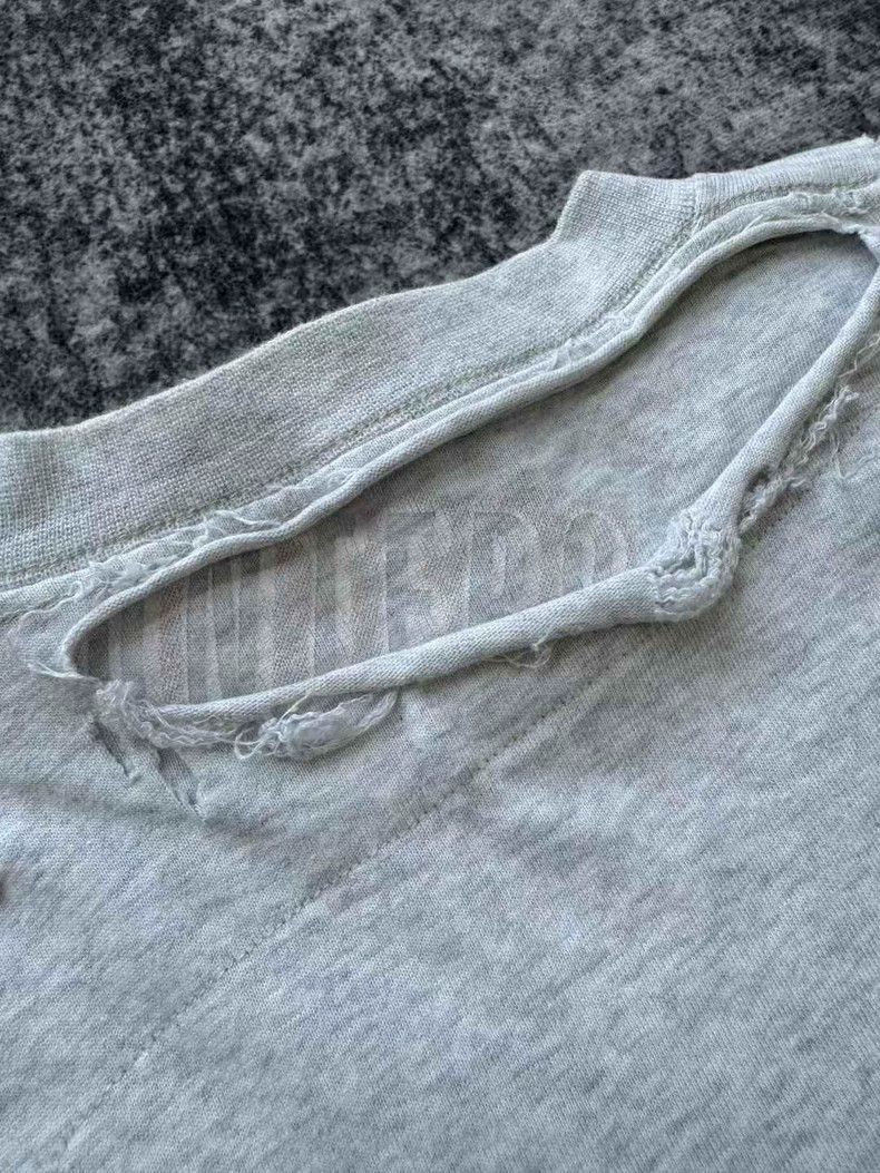 Balenciaga Balenciaga Grey Great Destruction Calendar Short Sleeve Size US S / EU 44-46 / 1 - 6 Thumbnail