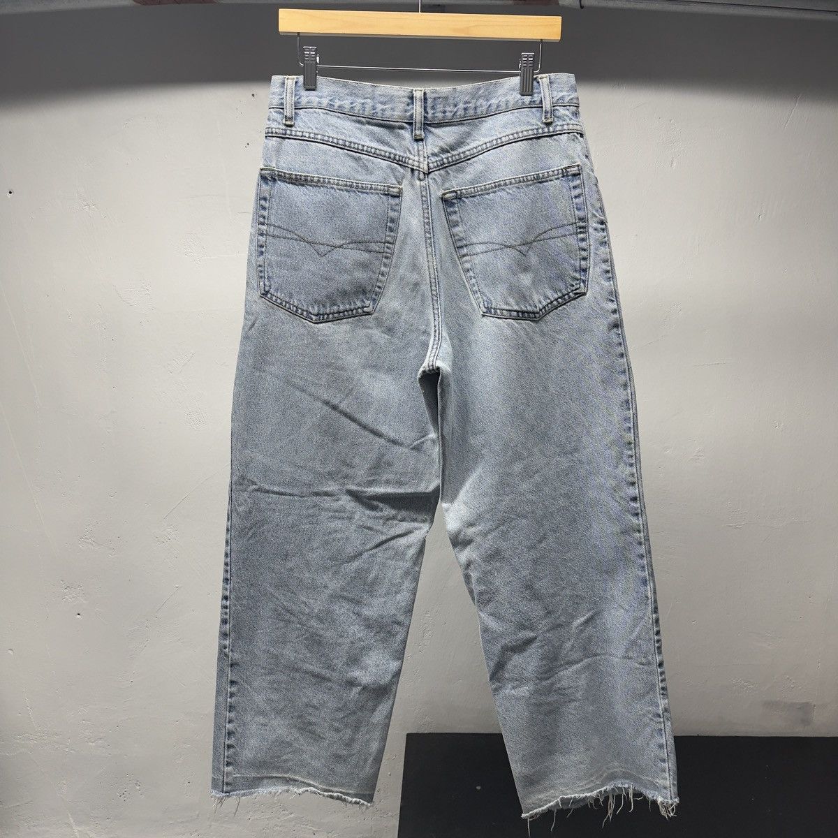 Vintage 90s Thrashed Faded Baggy Wide Leg Jeans ERD Grunge Chrome Size US 32 / EU 48 - 1 Thumbnail