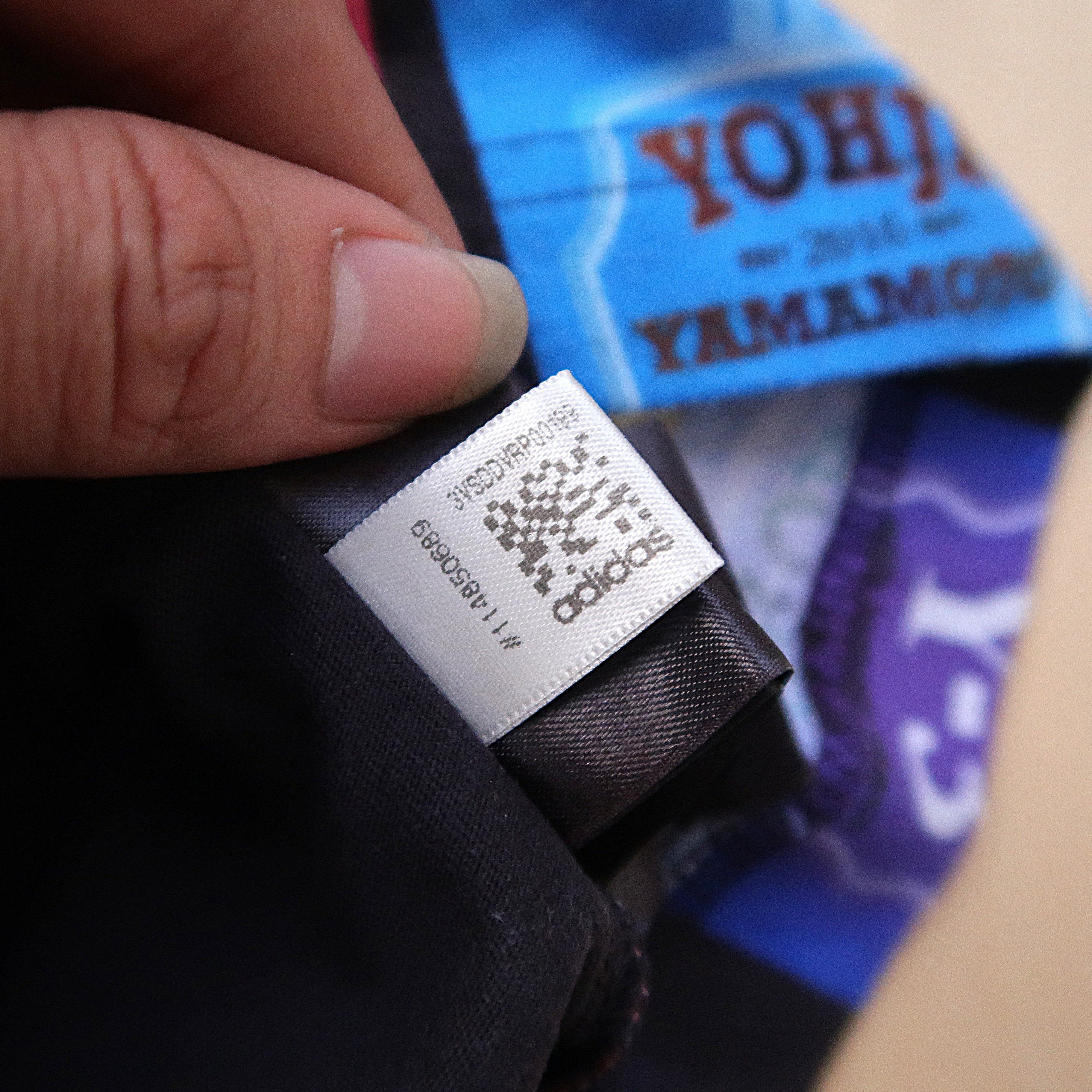 Y-3 2016 Yohji Yamamoto Y-3 with Tomato Sauce Psychedelic Art Size US S / EU 44-46 / 1 - 14 Thumbnail