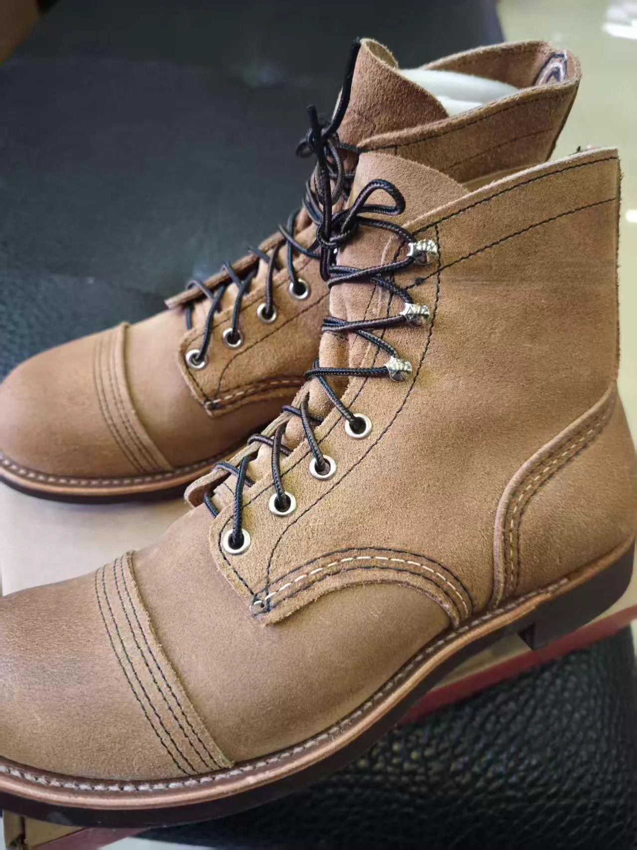 Red Wing Red Wing 8083 6-inch Tan Suede Leather Work Boot 8.5D Size US 8.5 / EU 41-42 - 2 Thumbnail