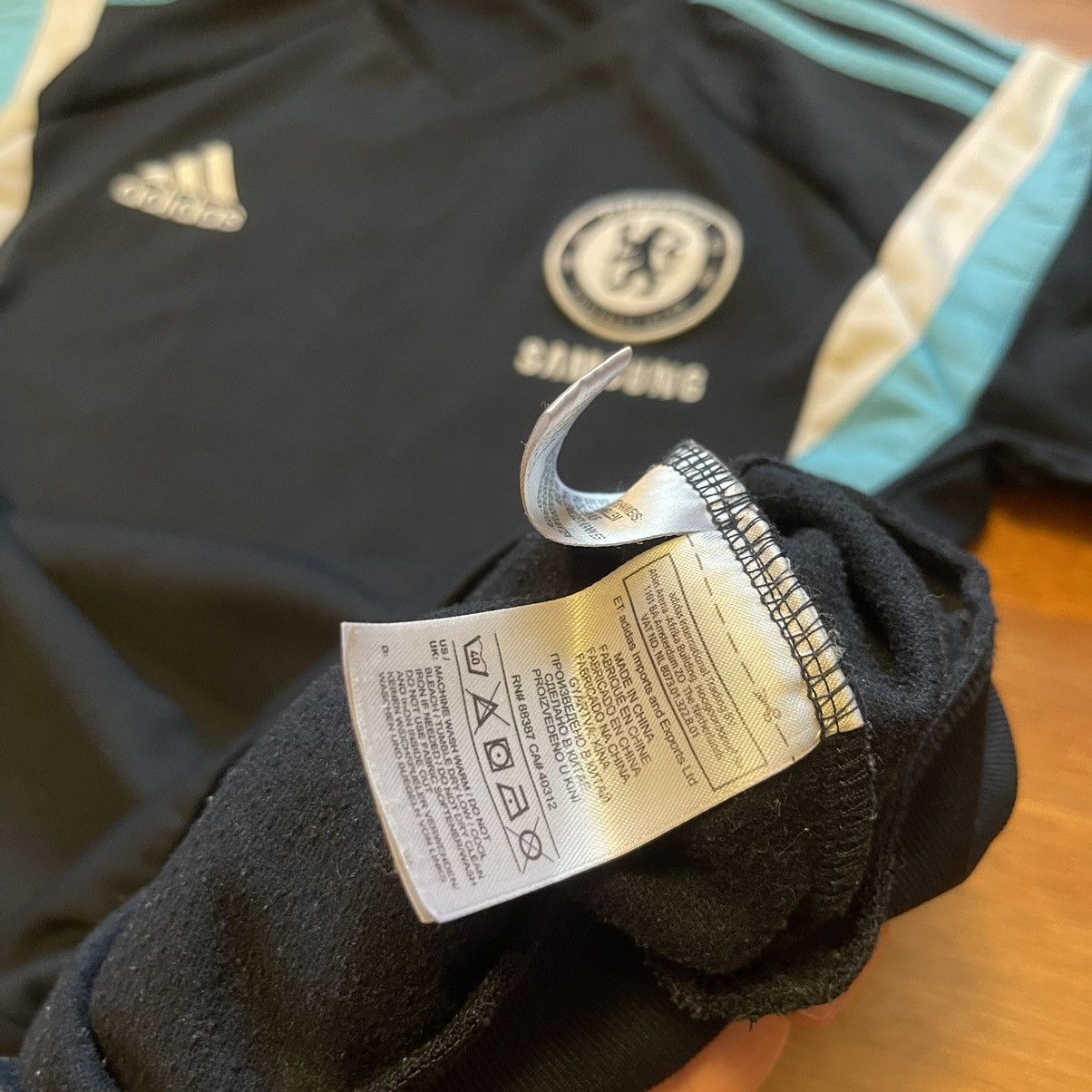 Adidas CHELSEA ADIDAS 2014/2015 FOOTBALL SOCCER TRAINING TOP Size US M / EU 48-50 / 2 - 9 Thumbnail