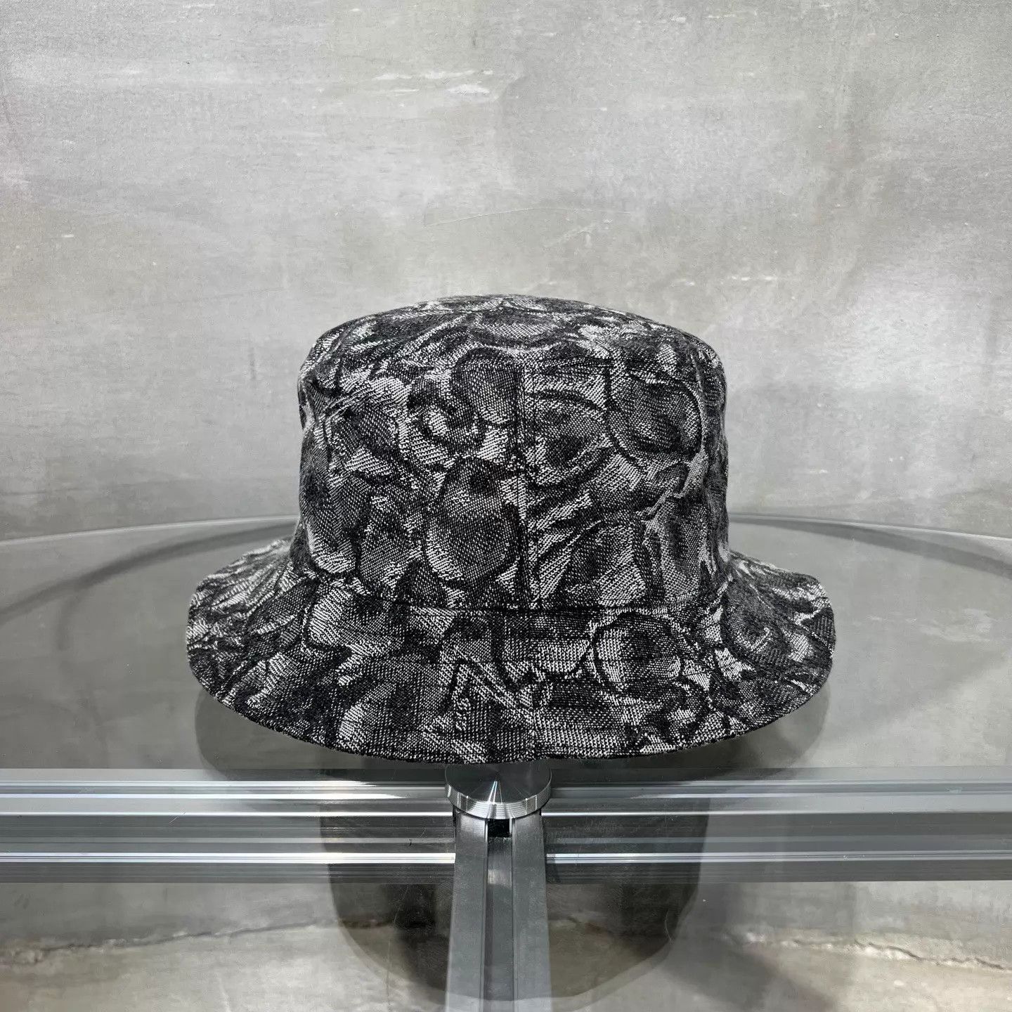 Dior DIOR Gray White Pattern Bucket Hat L 99 Size ONE SIZE - 3 Thumbnail