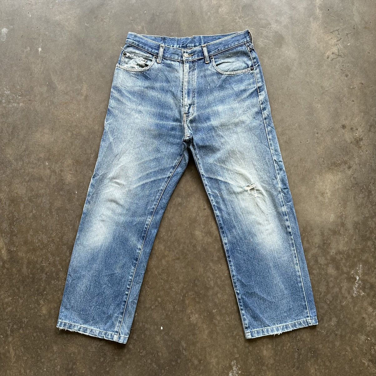 Japanese Brand × Jean × Vintage Vintage Japanese Distressed Faded Denim Jean Pant W31 Size US 31 - 1 Thumbnail