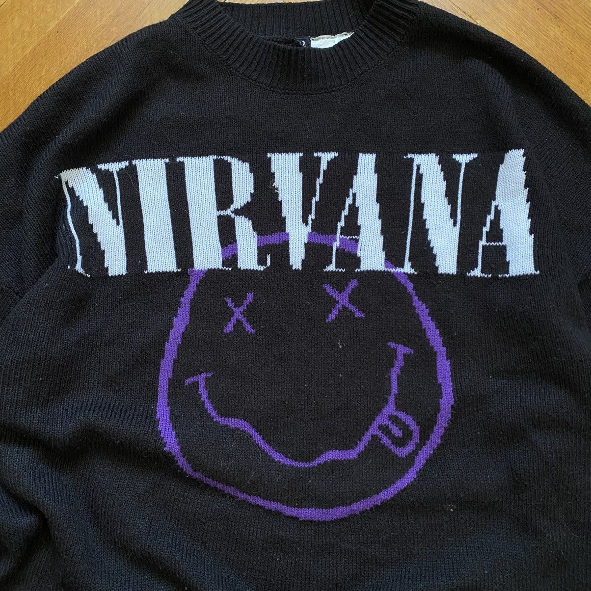 Band Tees NIRVANA Y2K BIG LOGO KNITTED SWEATER Size US L / EU 52-54 / 3 - 3 Thumbnail
