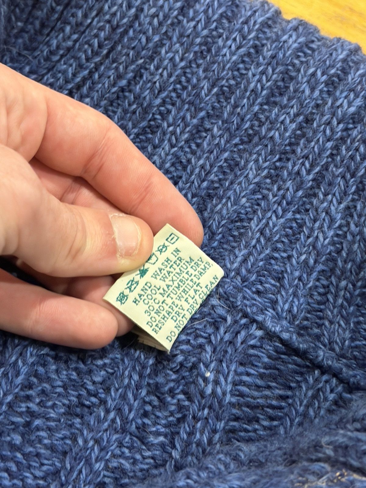 Vintage Vintage arancrafts 100% merino wool blue zip up sweater Size L / US 10 / IT 46 - 4 Thumbnail