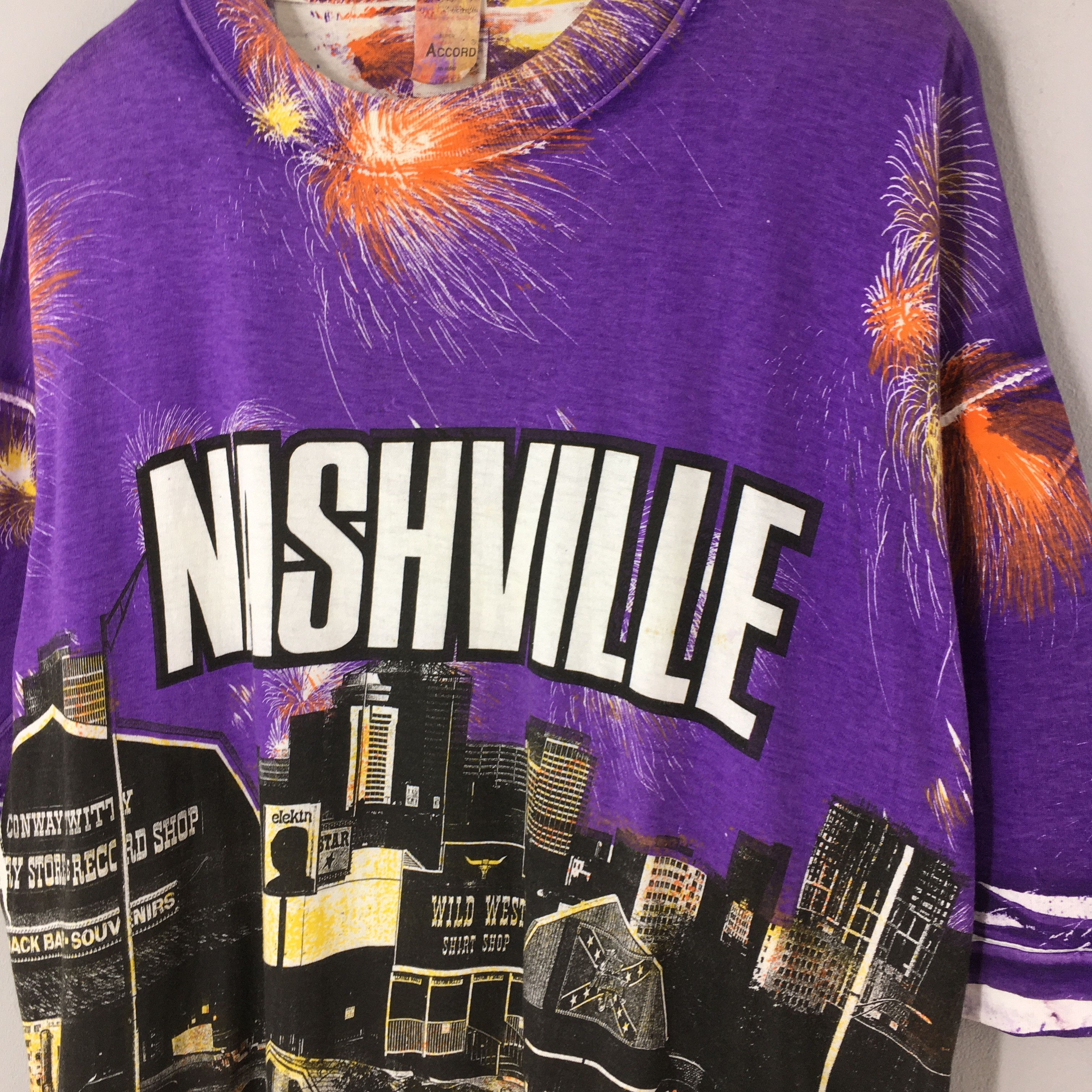 Other Vintage Nashville Tennessee City Overprint Tshirt XLarge Size US XL / EU 56 / 4 - 4 Thumbnail